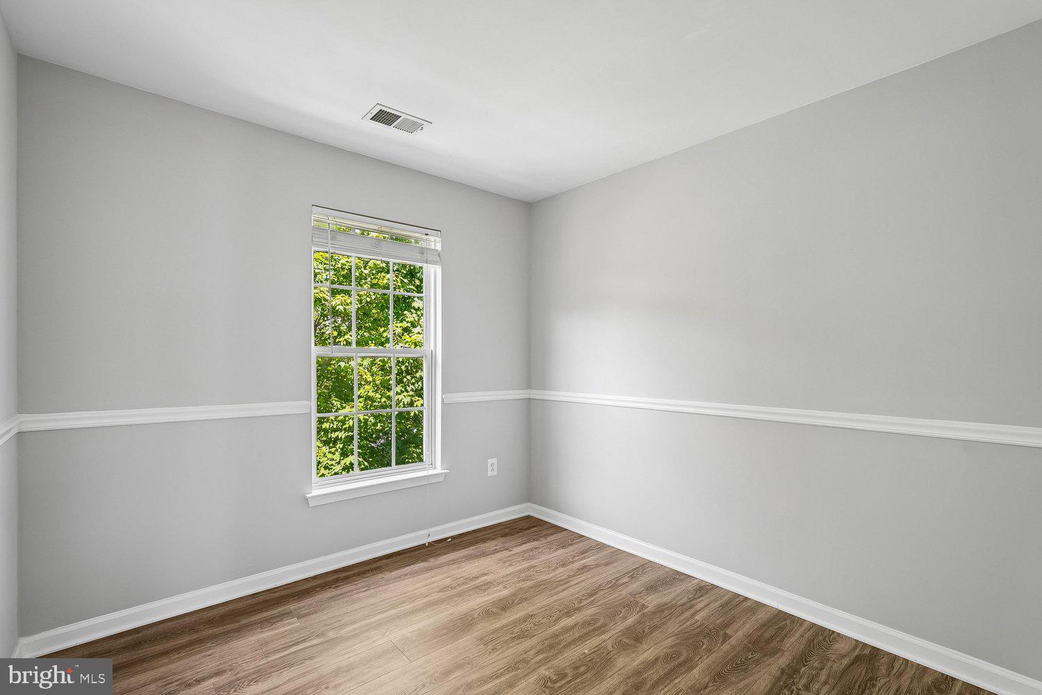 THE VILLAGES OF URBANA GREENSPRING - Residential
