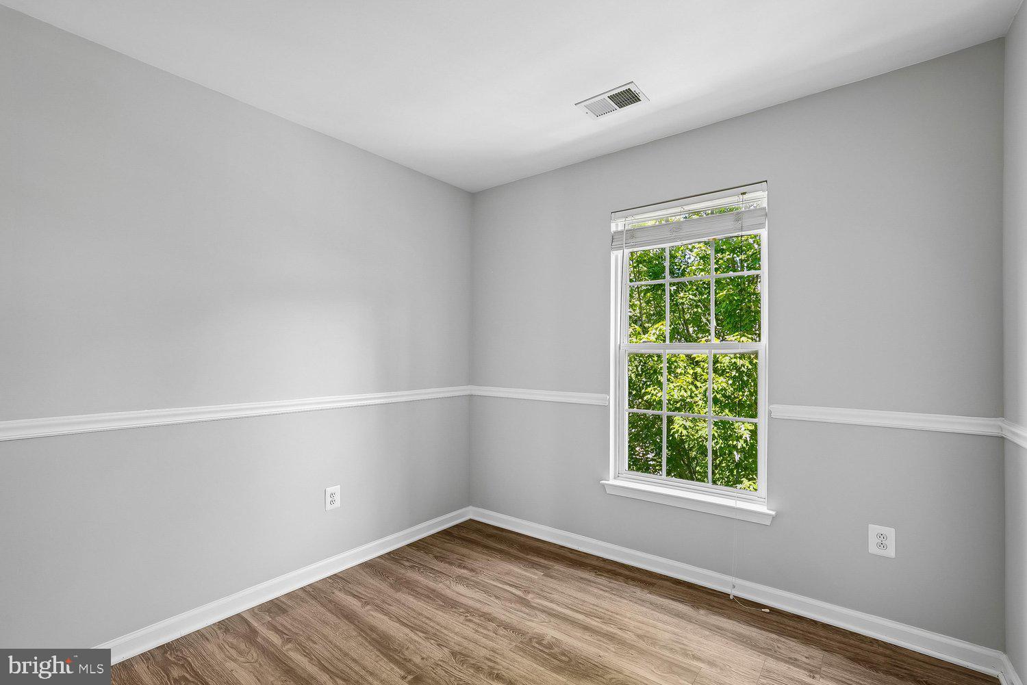 THE VILLAGES OF URBANA GREENSPRING - Residential