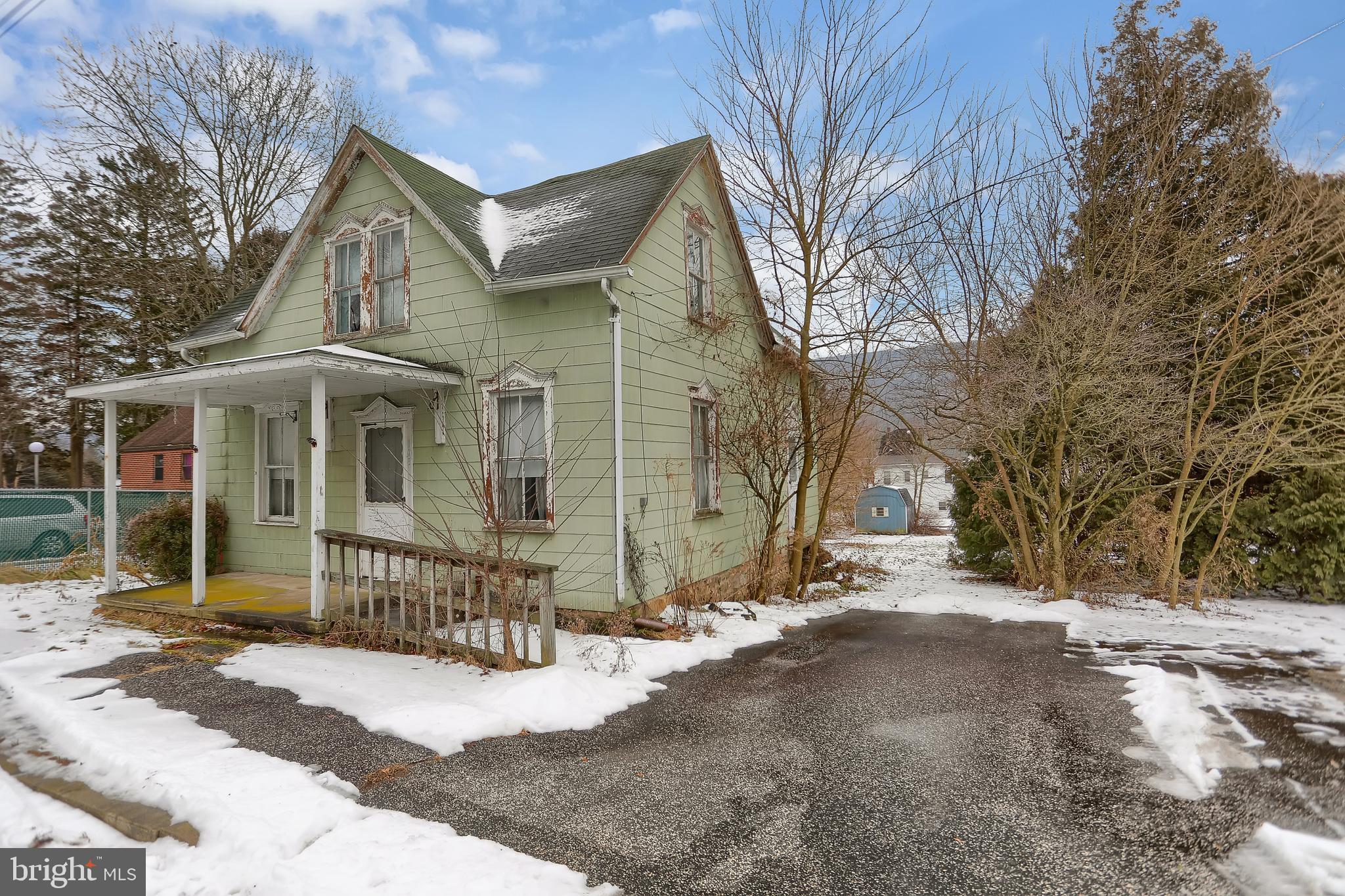 Investor Alert!  Cash Only!  Bring back to life this once charming cape cod with classic details.  Good layout, good bones, nice yard, and located at quiet dead end street tucked back in at the end of town.  Garden Shed in rear, with possible future additional parking.  Must have appt to go on site!  Call to show and for more information.  Pick this up today, and you'll be able to get started this winter yet.