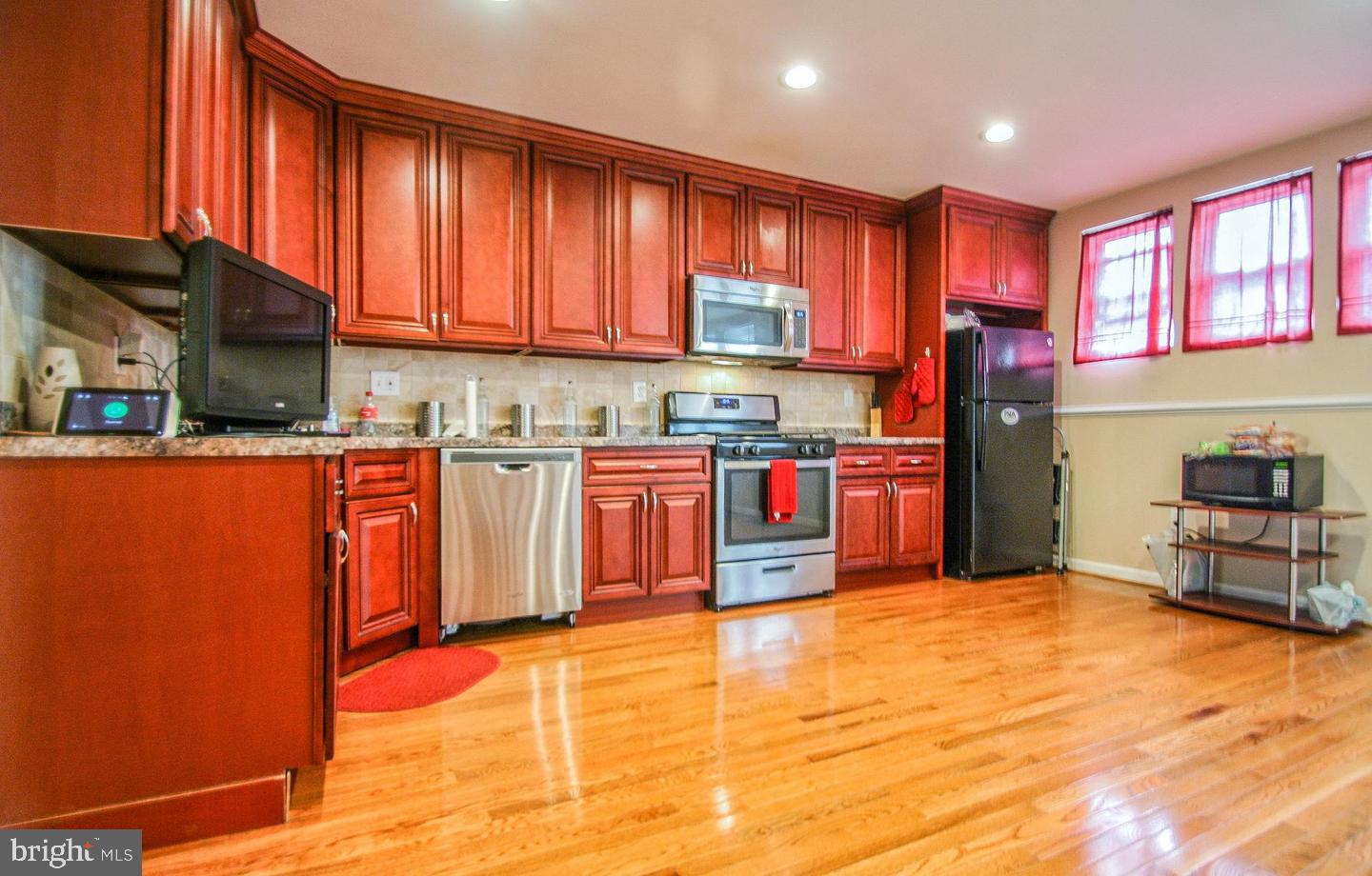 OAK LANE - Residential