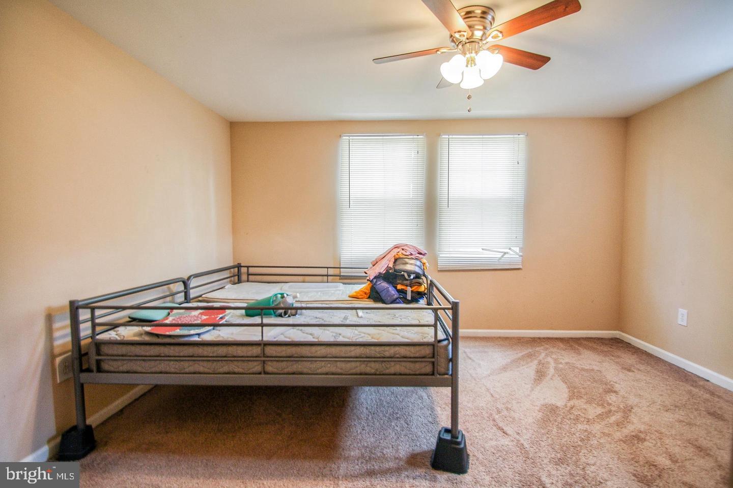 OAK LANE - Residential
