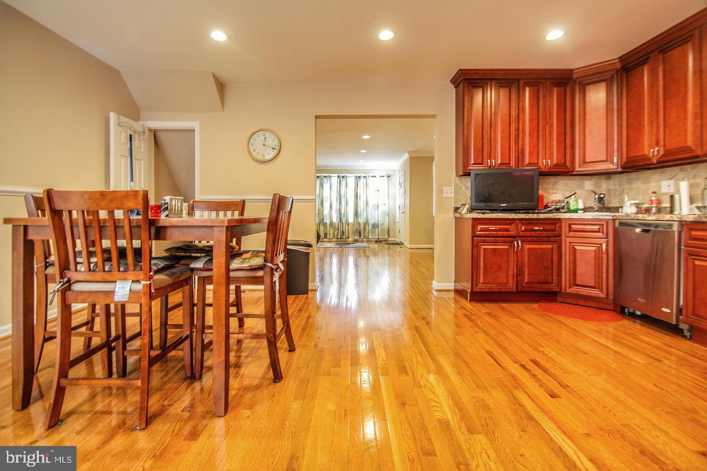OAK LANE - Residential