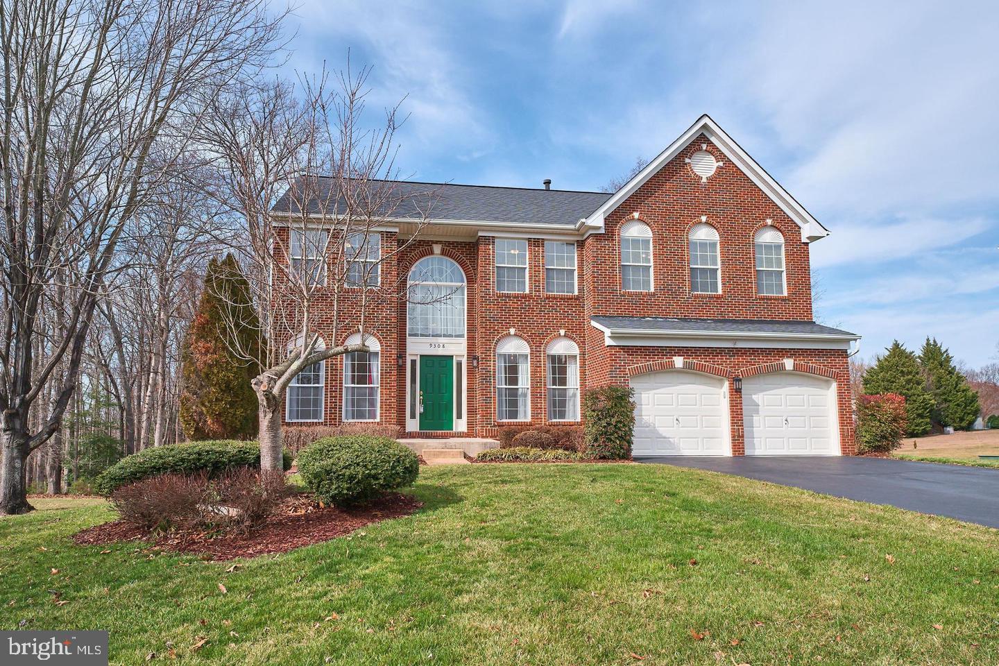 BLOOMS CROSSING - Residential