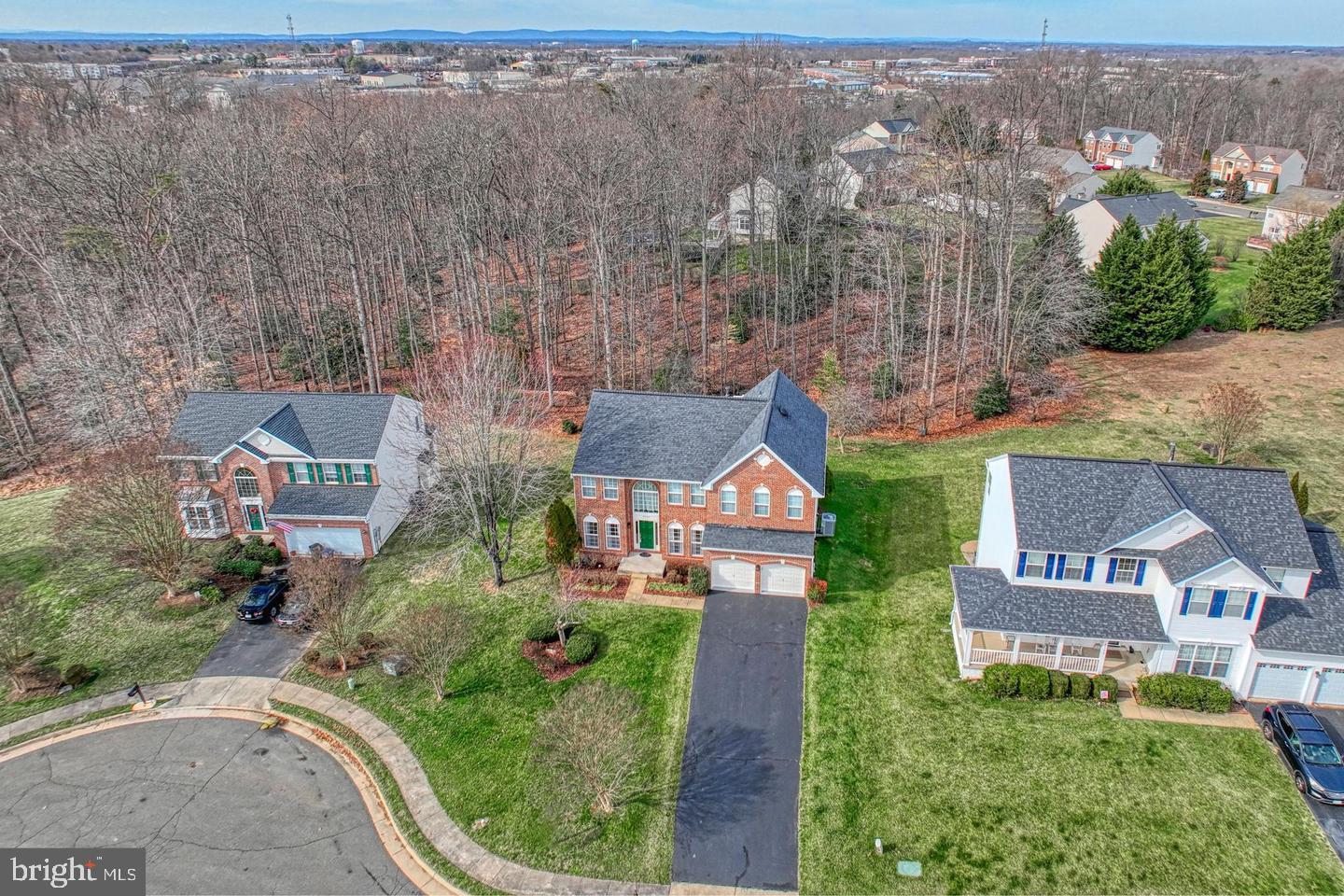 BLOOMS CROSSING - Residential