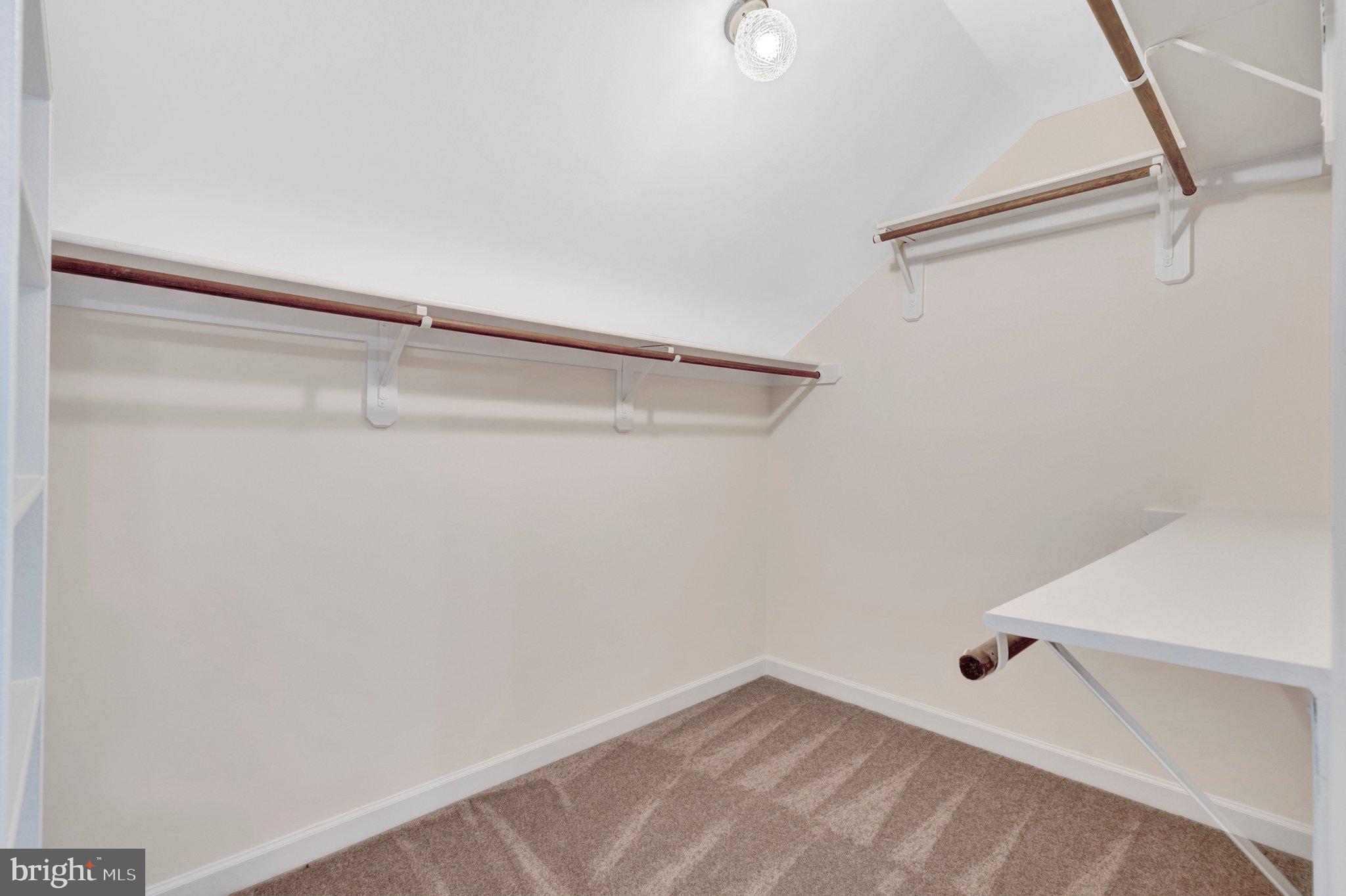CENTER RIDGE - Residential