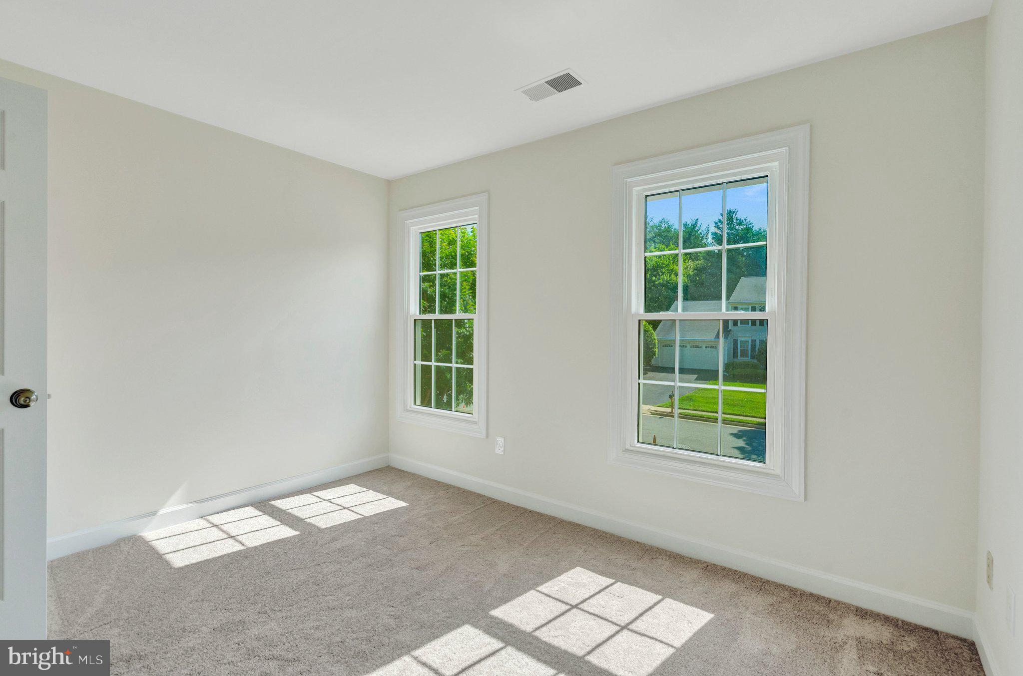 CENTER RIDGE - Residential