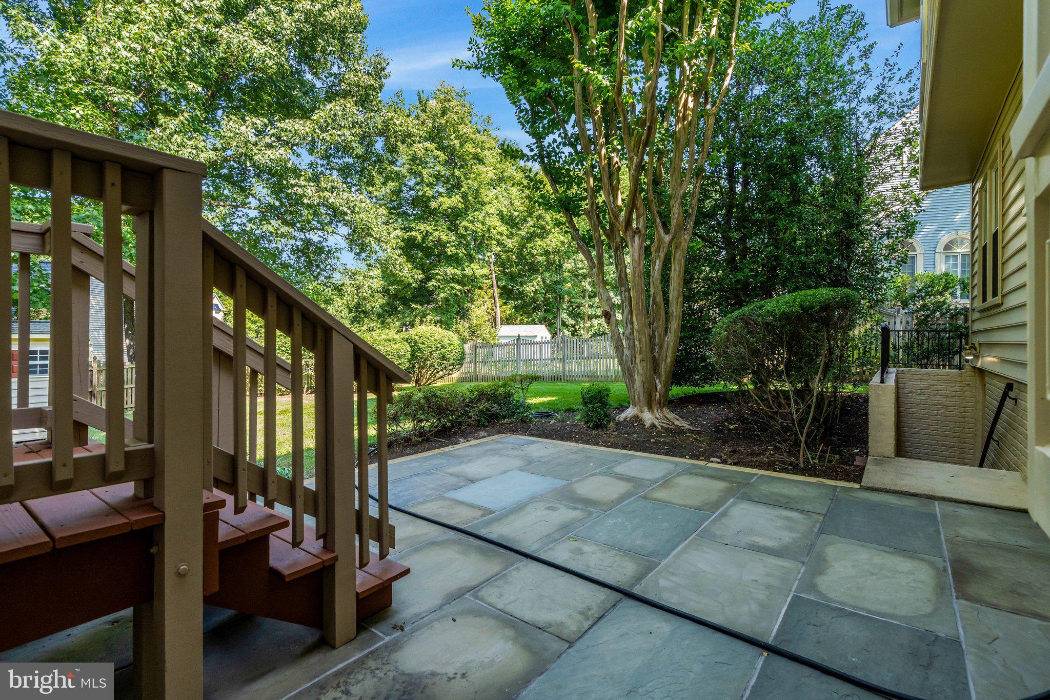 CENTER RIDGE - Residential