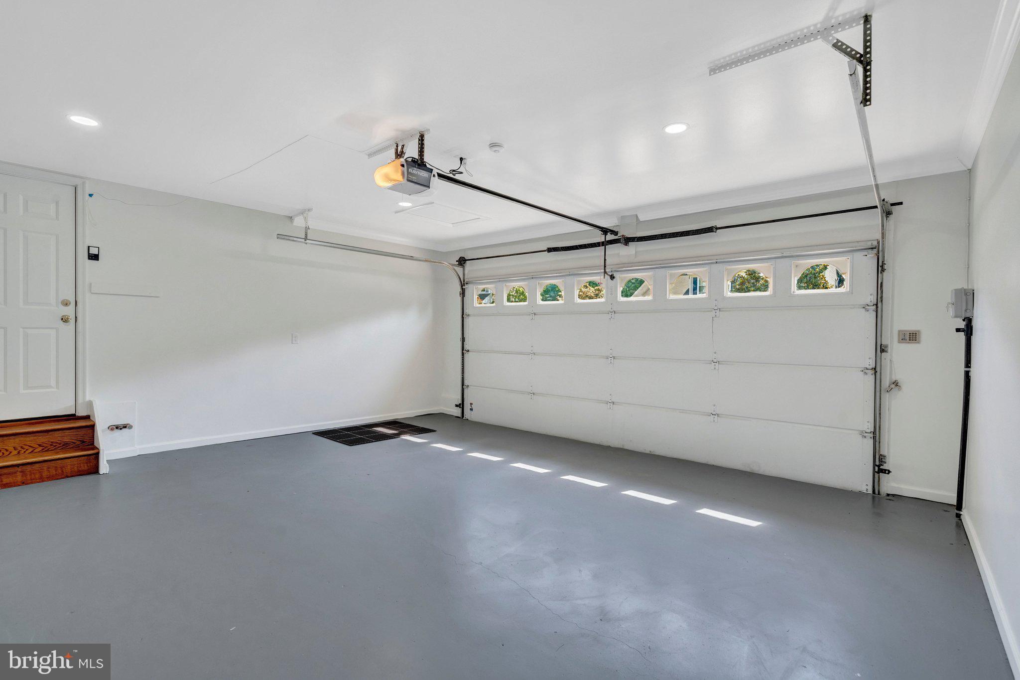 CENTER RIDGE - Residential