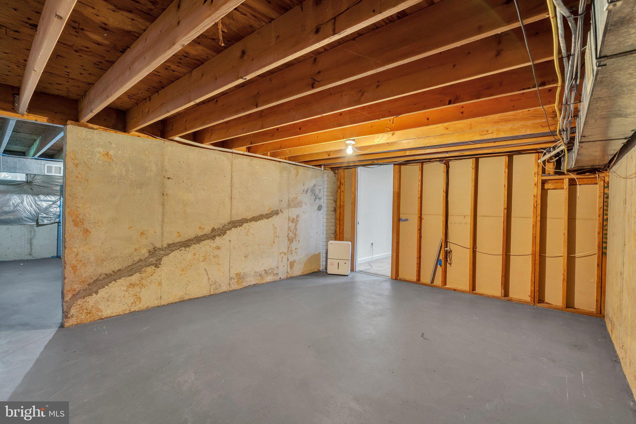 CENTER RIDGE - Residential