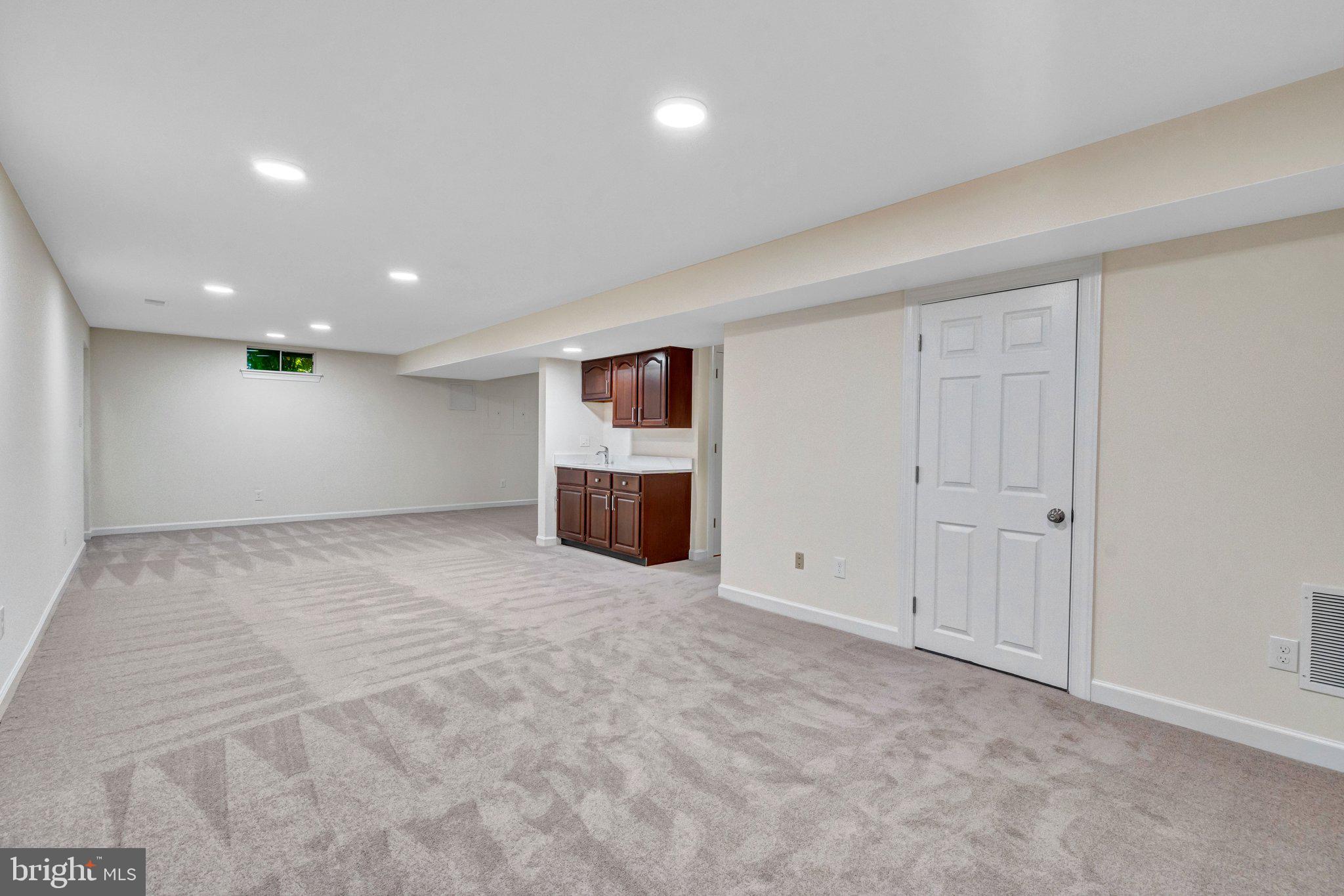 CENTER RIDGE - Residential
