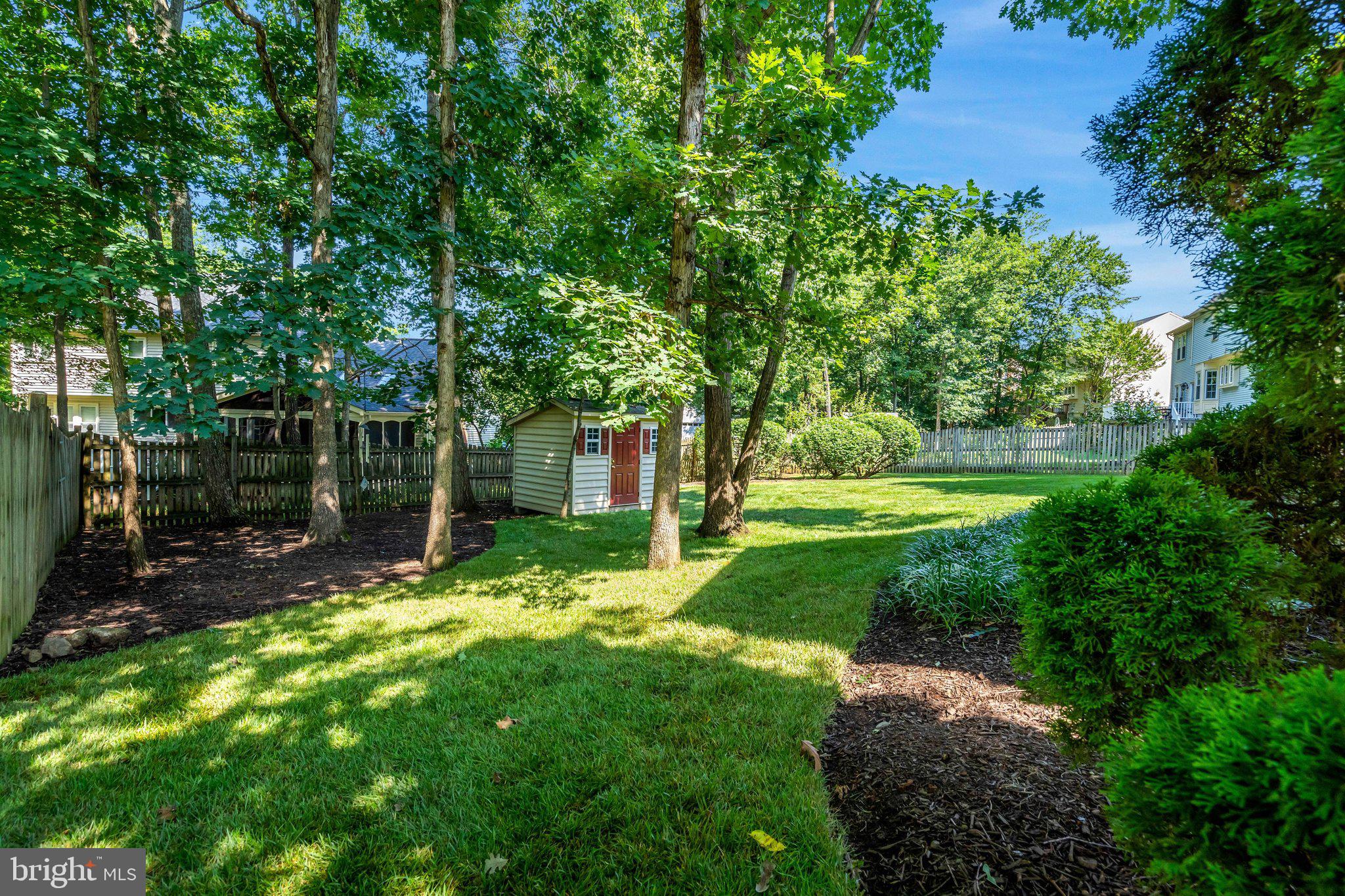 CENTER RIDGE - Residential
