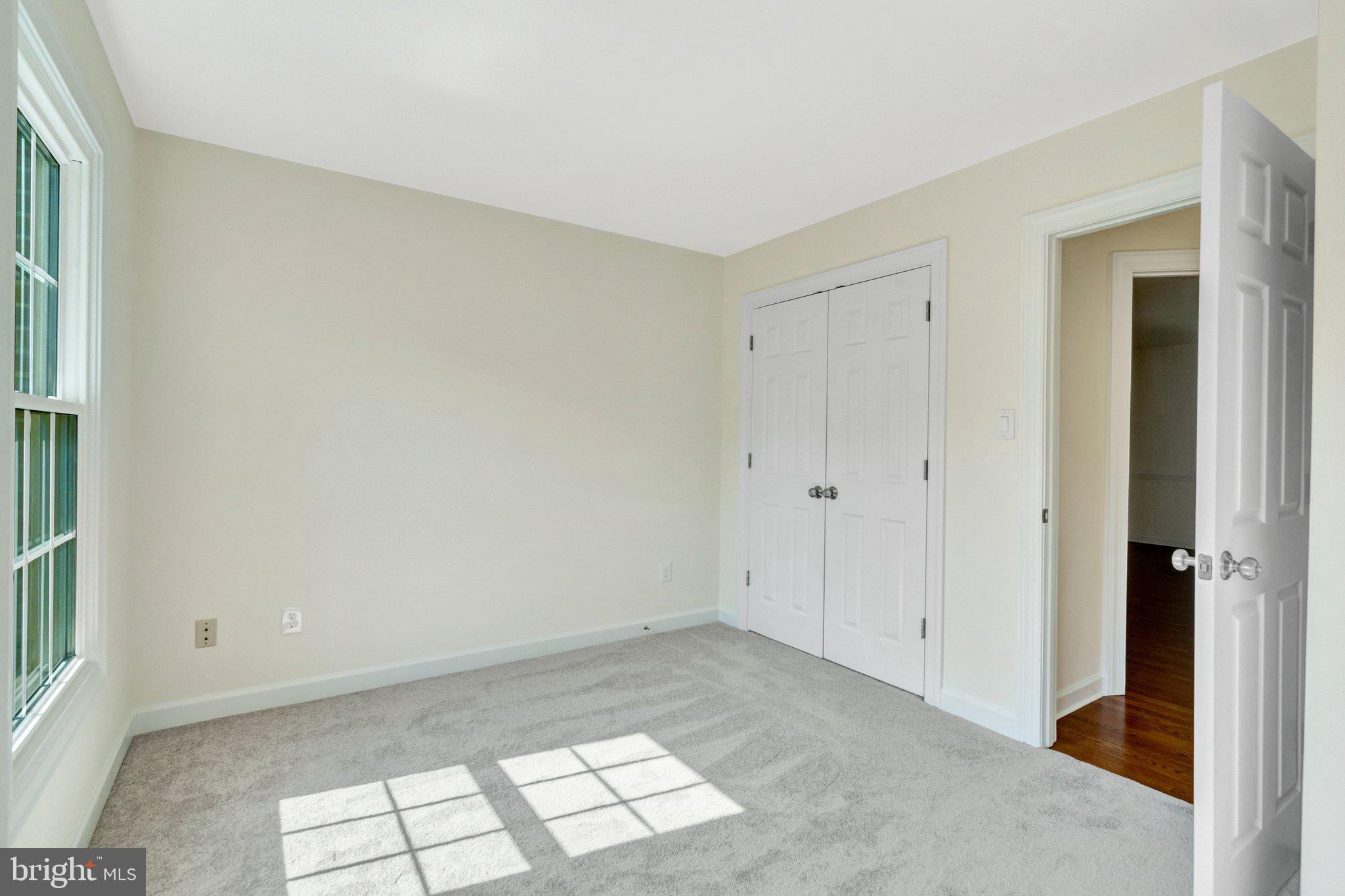 CENTER RIDGE - Residential