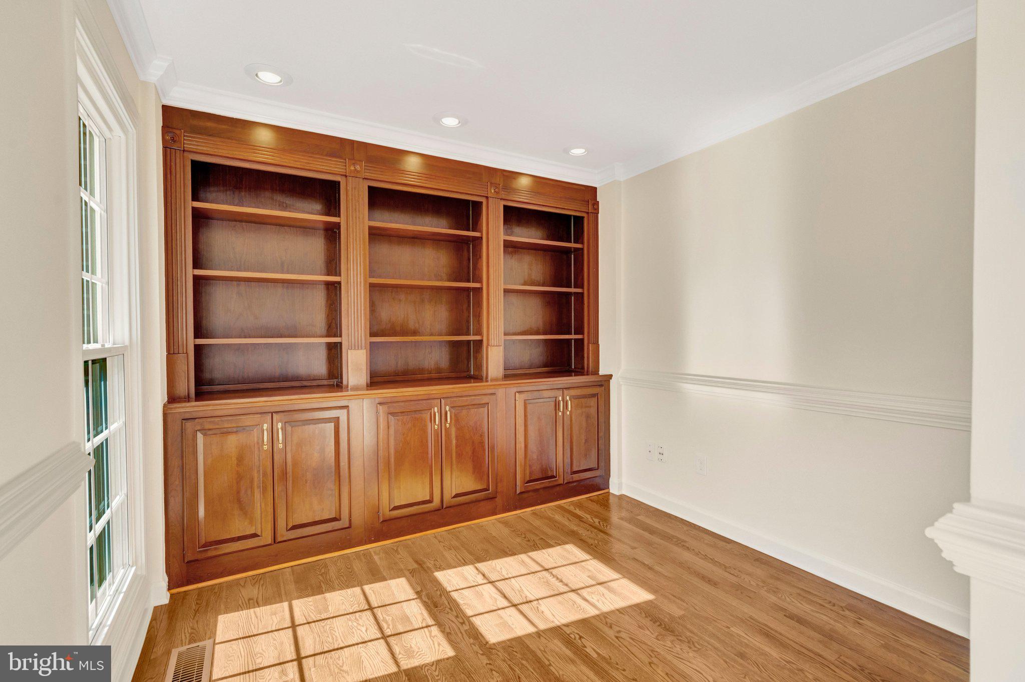 CENTER RIDGE - Residential