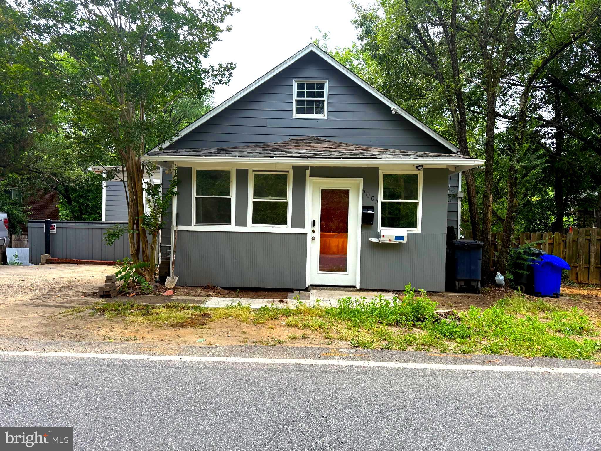BLADENSBURG - Residential