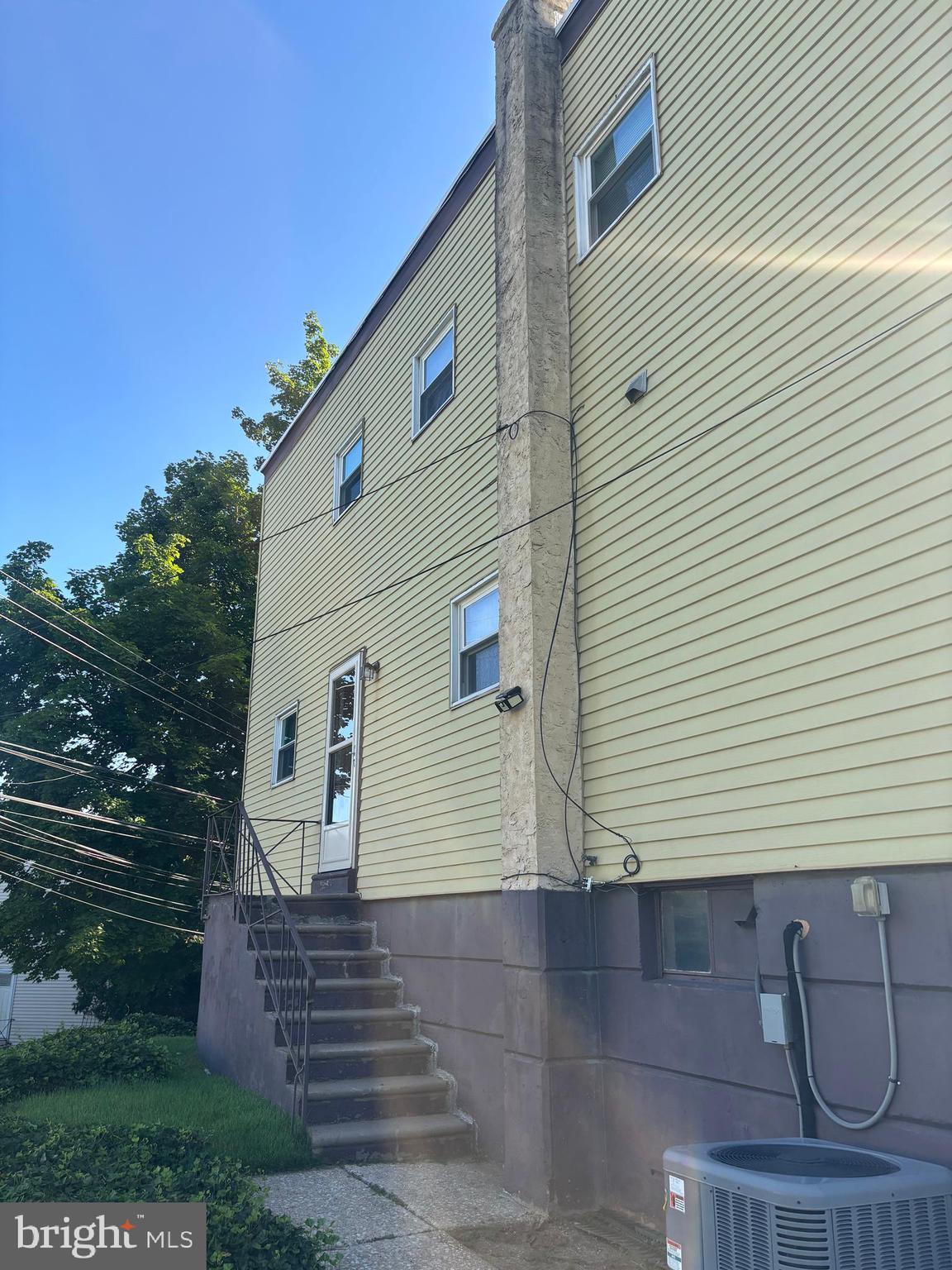 NORRIS HILLS CT - Residential