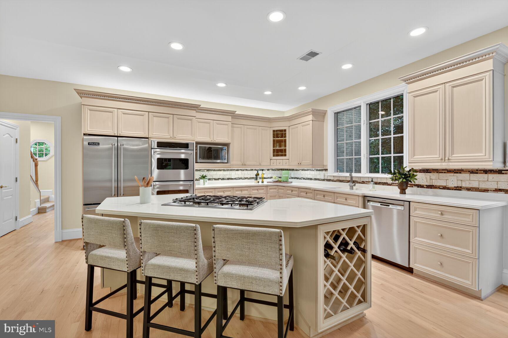 BALMORAL GREENS - Residential
