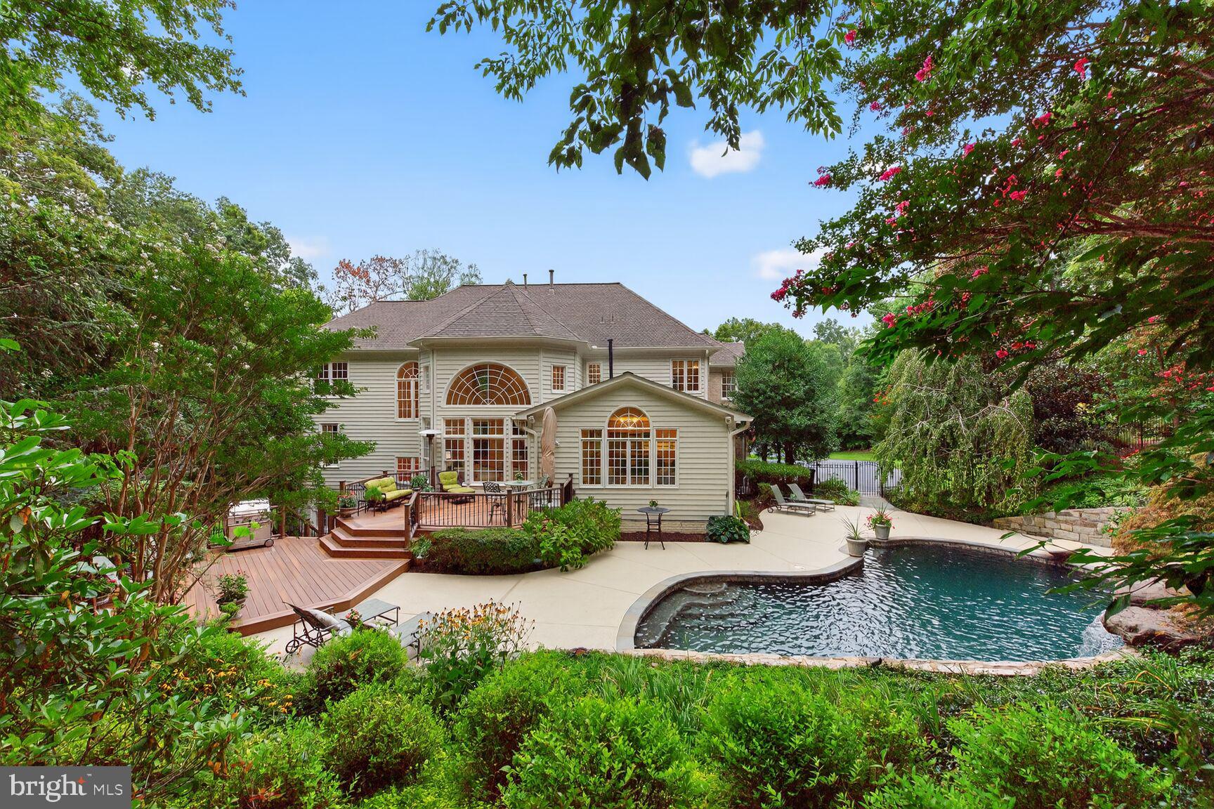 BALMORAL GREENS - Residential