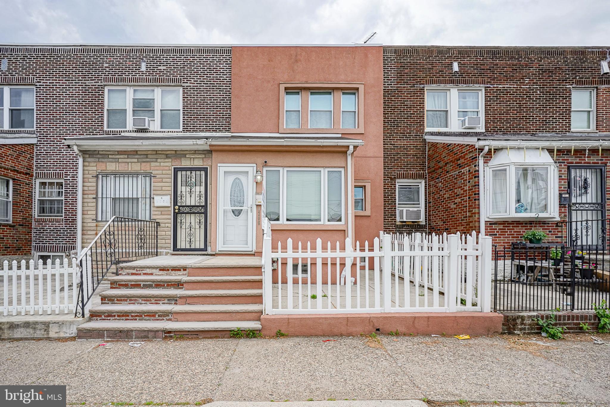 PHILADELPHIA (SOUTH) - Residential