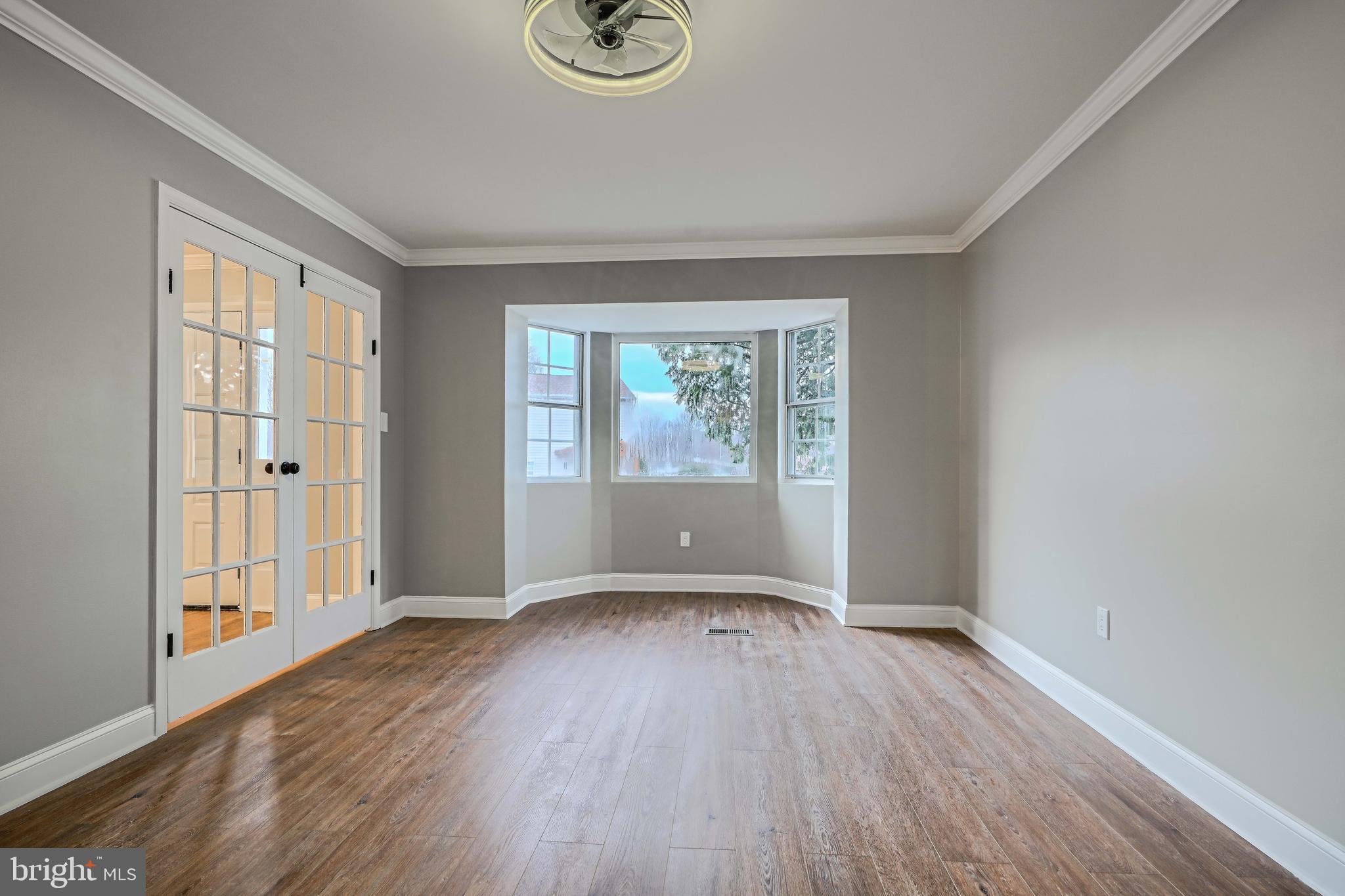 OLDE MILL ESTATES - Residential