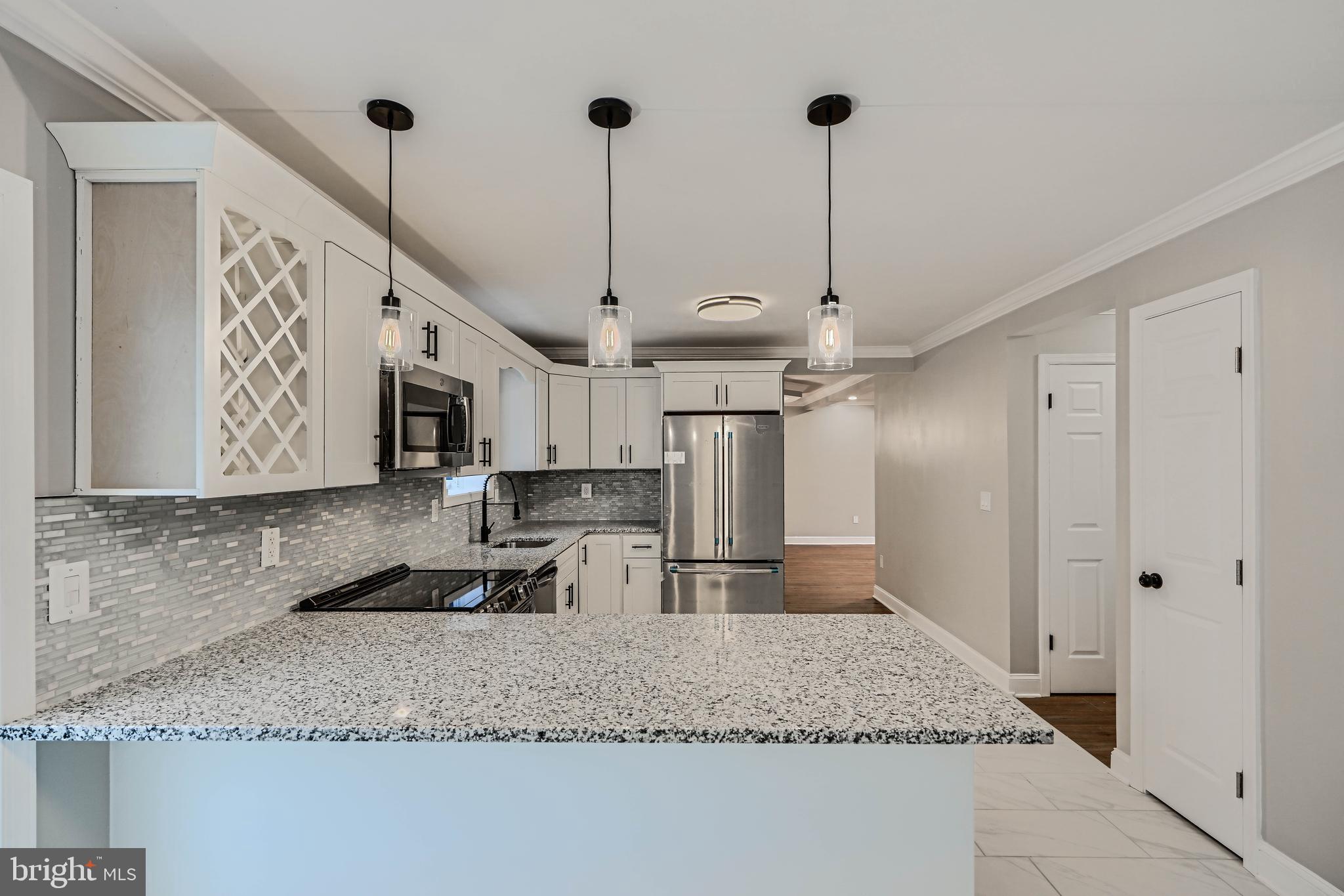 OLDE MILL ESTATES - Residential