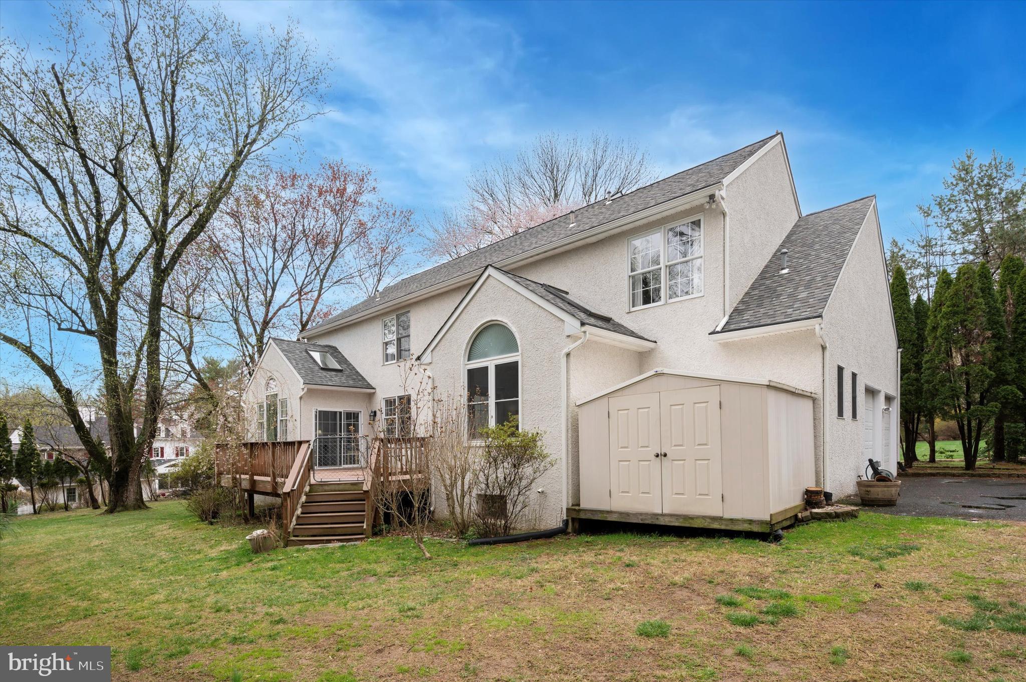OAKS AT ROSE TREE - Residential