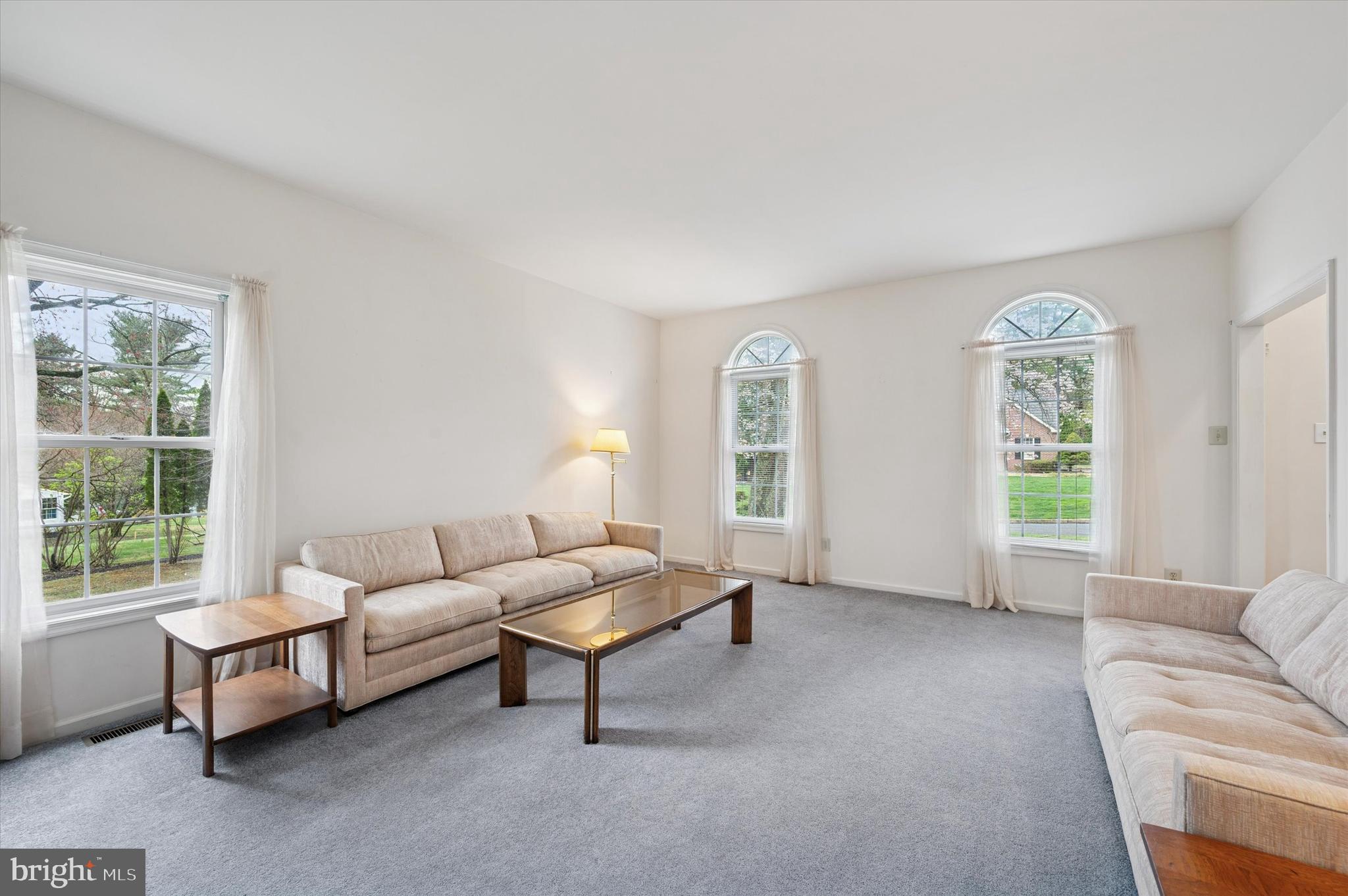 OAKS AT ROSE TREE - Residential