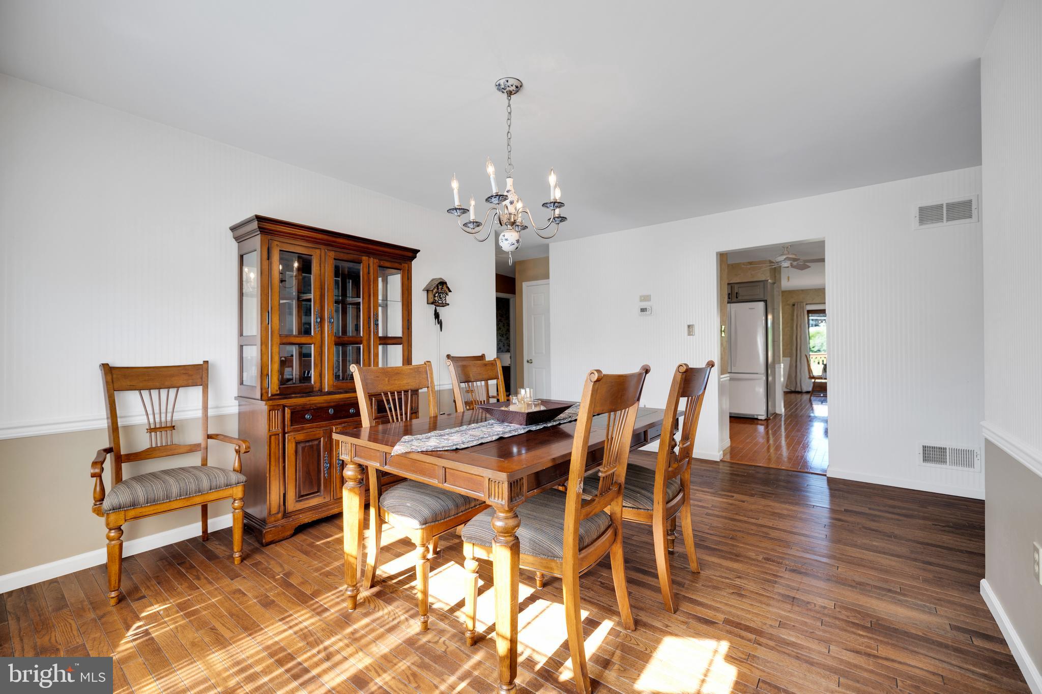 WILSHIRE MEADOWS - Residential