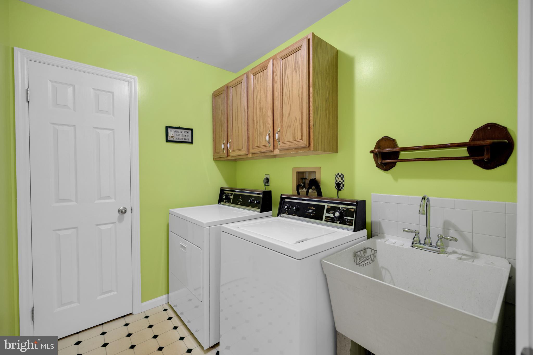 WILSHIRE MEADOWS - Residential