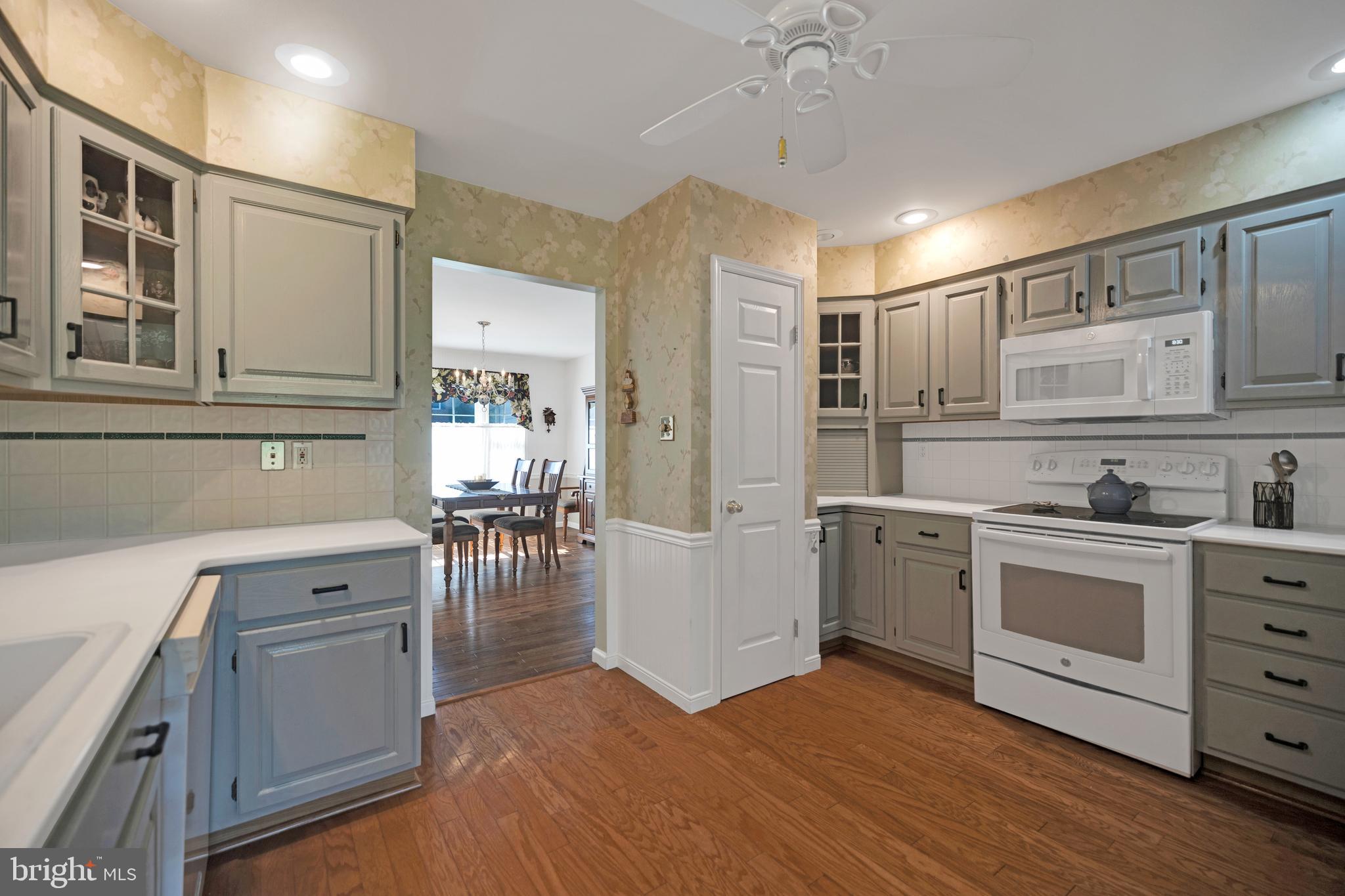 WILSHIRE MEADOWS - Residential