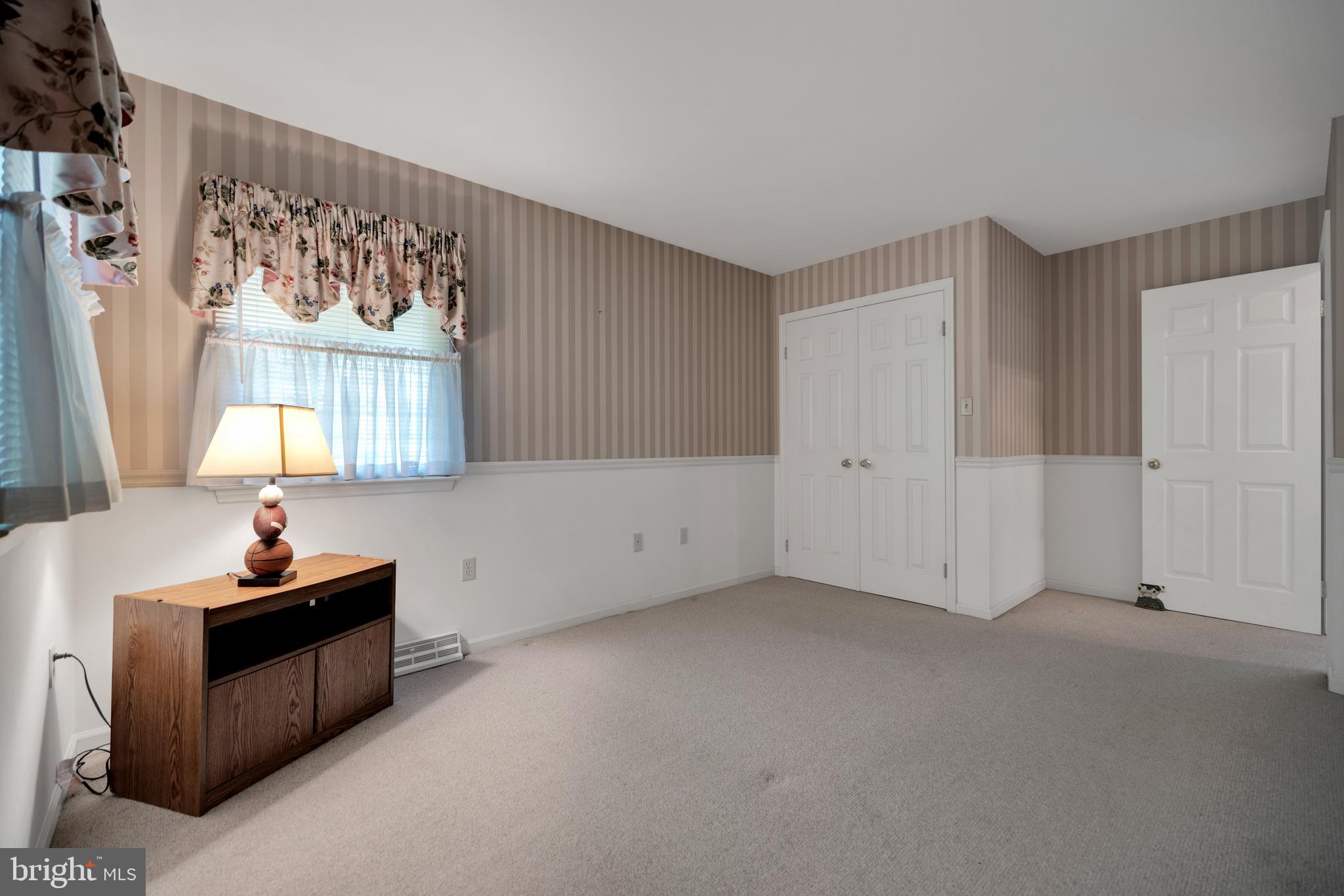 WILSHIRE MEADOWS - Residential