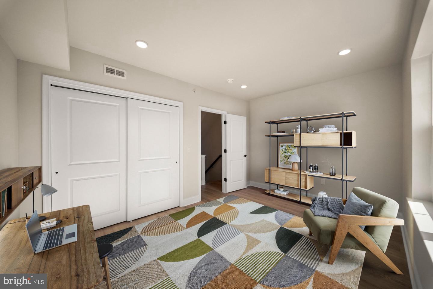 WYNNEFIELD HEIGHTS - Residential