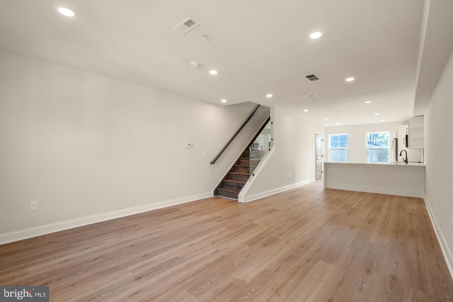 WYNNEFIELD HEIGHTS - Residential