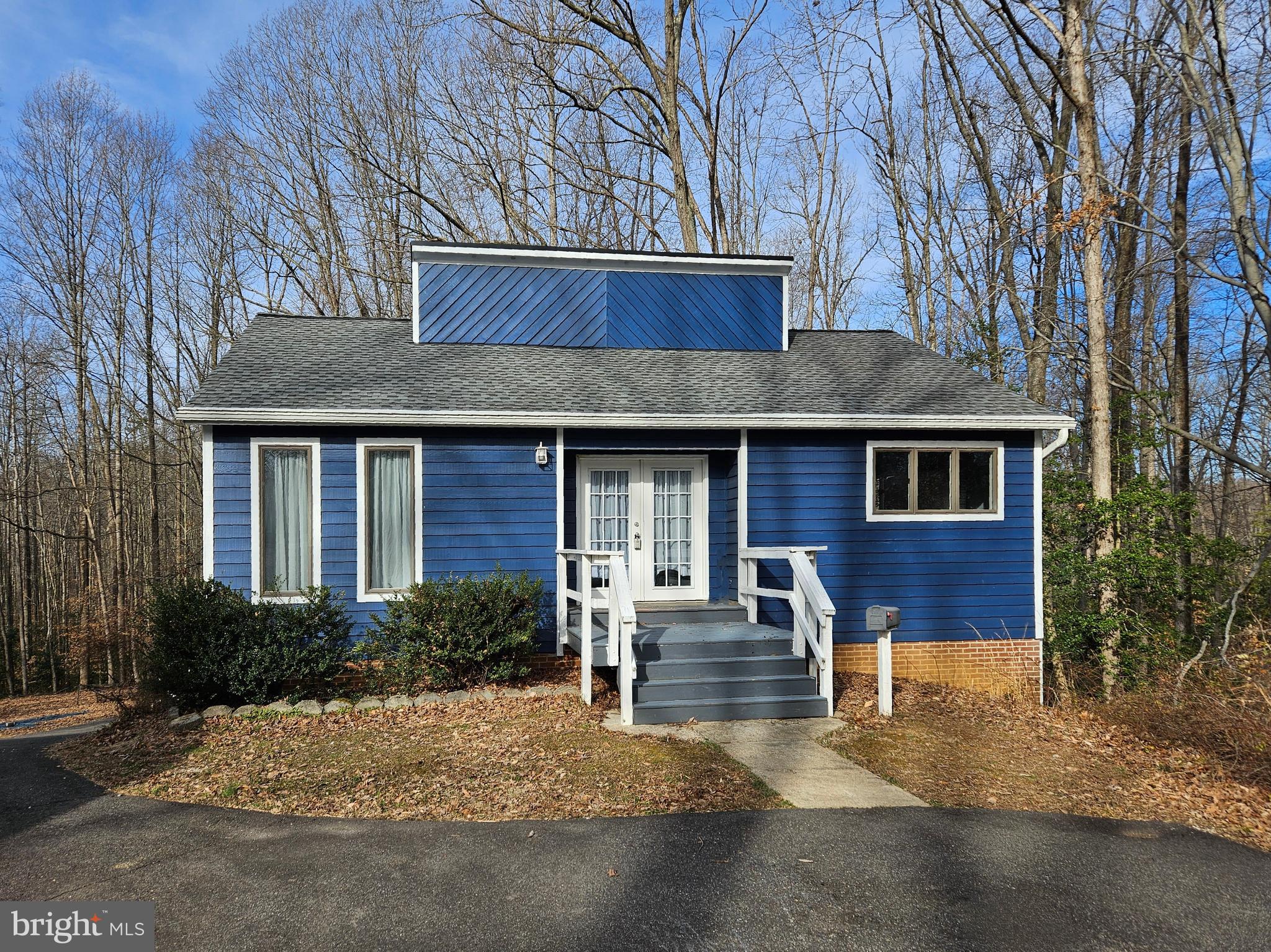 Fabulous 1 BR, 1 BA cottage in the heart of Stafford, conveniently located minutes from I-95 and Rt 1, on a quiet, wooded lot with parking for 2 vehicles.  ALL UTILITIES AND LAWN CARE ARE INCLUDED, with the exception of internet/cable.  There is a living room, and the kitchen, family room, and dining area are open.  The kitchen features stainless steel appliances and granite countertops.  The bedroom has a full bathroom and stackable washer and dryer (as-is).  Available April 7th.  NO pets.