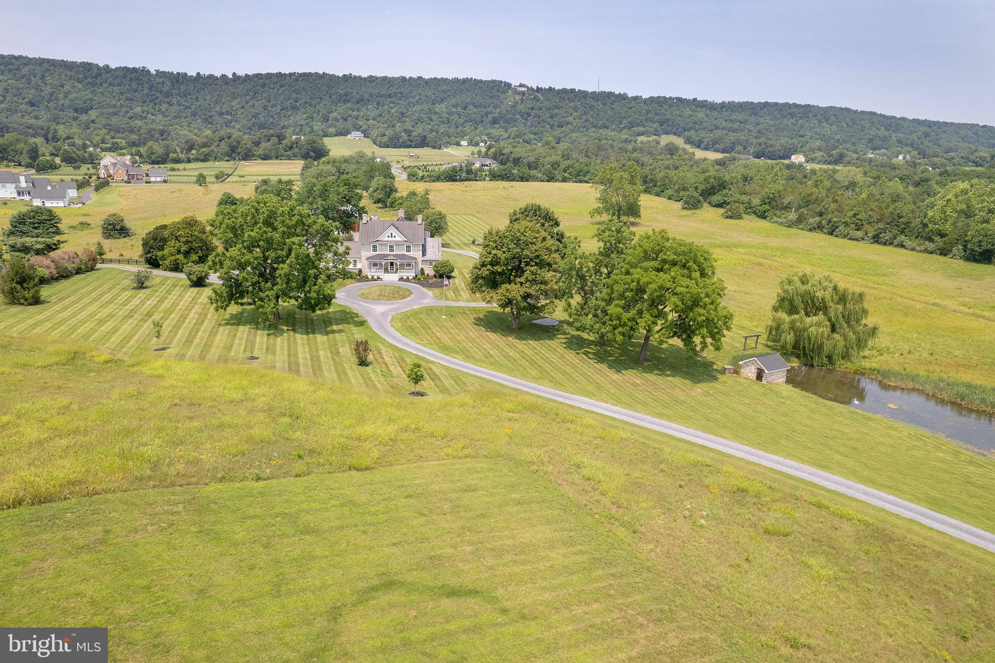 BELLEVILLE FARM - Residential