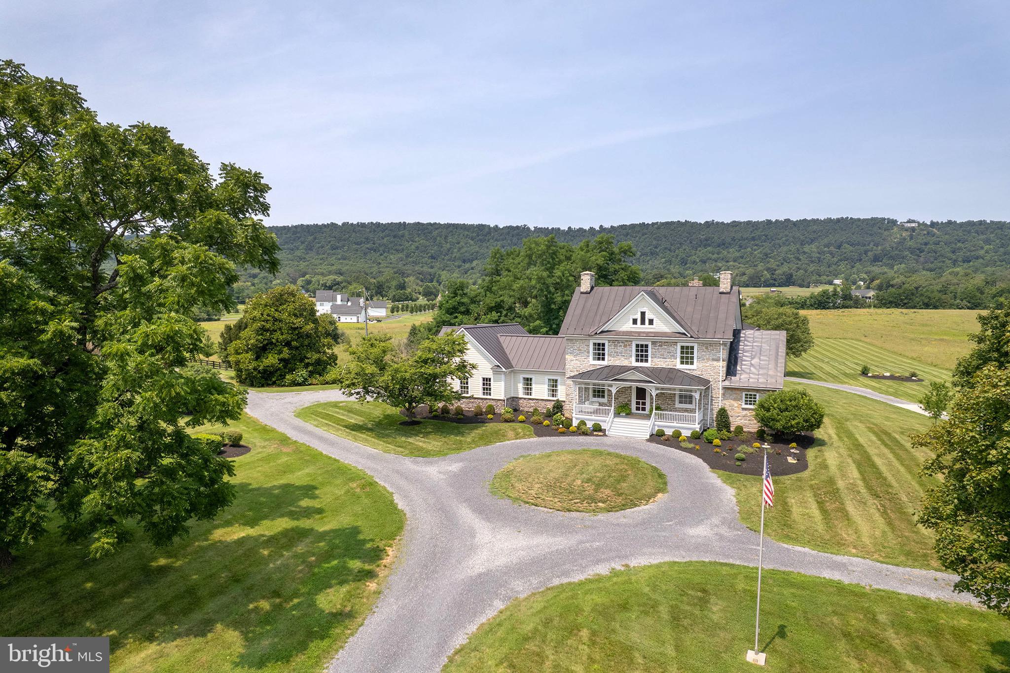 BELLEVILLE FARM - Residential