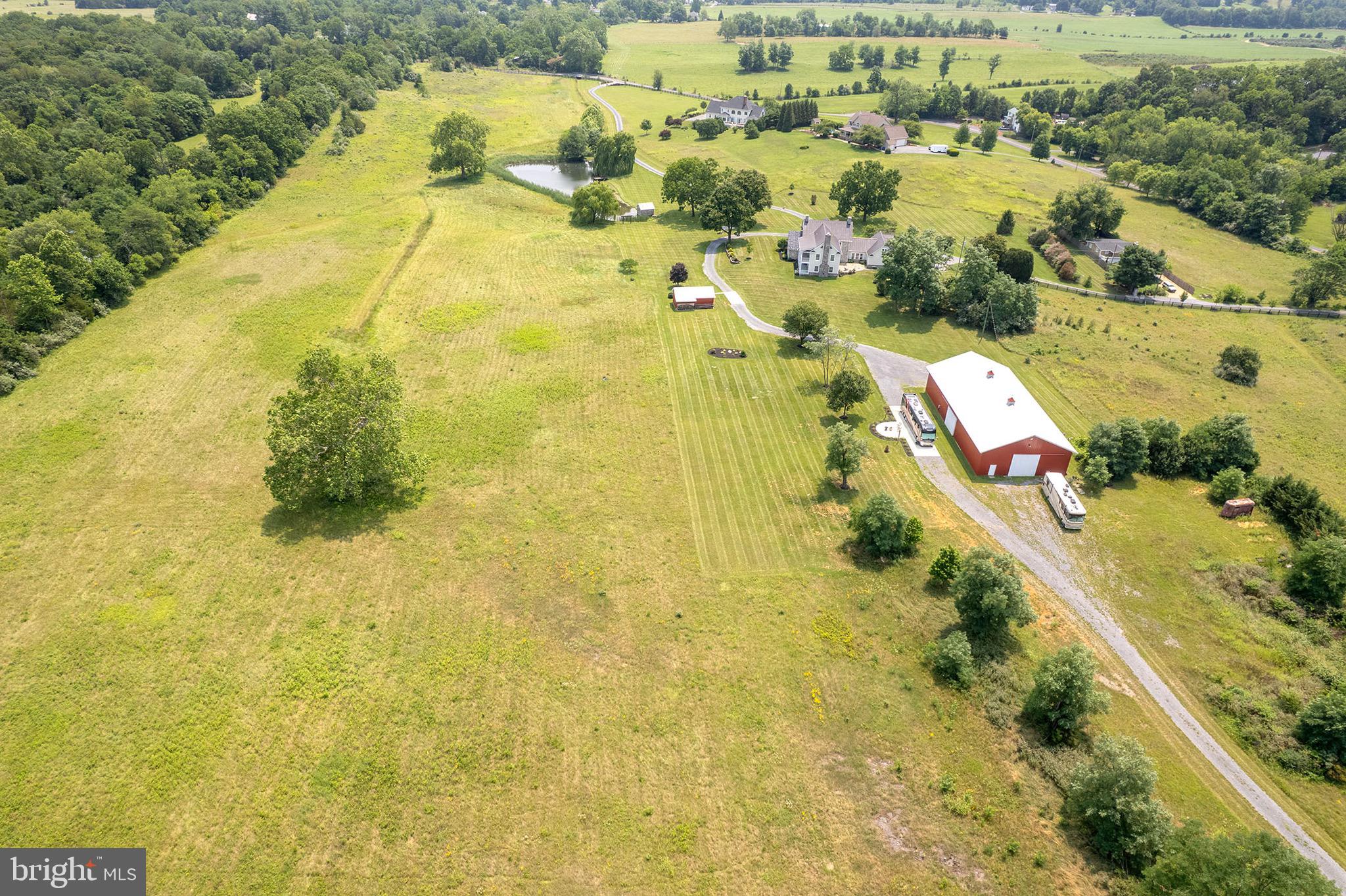 BELLEVILLE FARM - Residential
