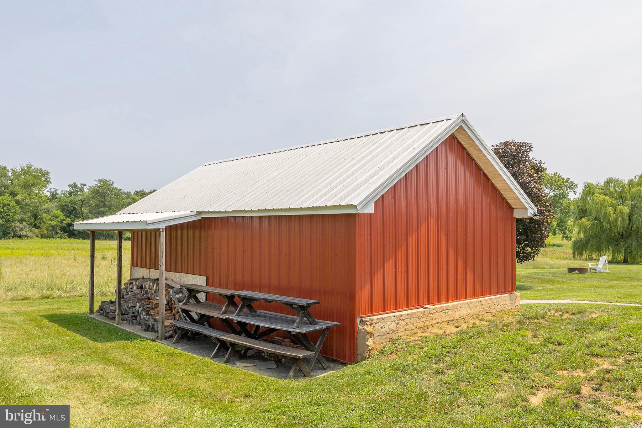 BELLEVILLE FARM - Residential