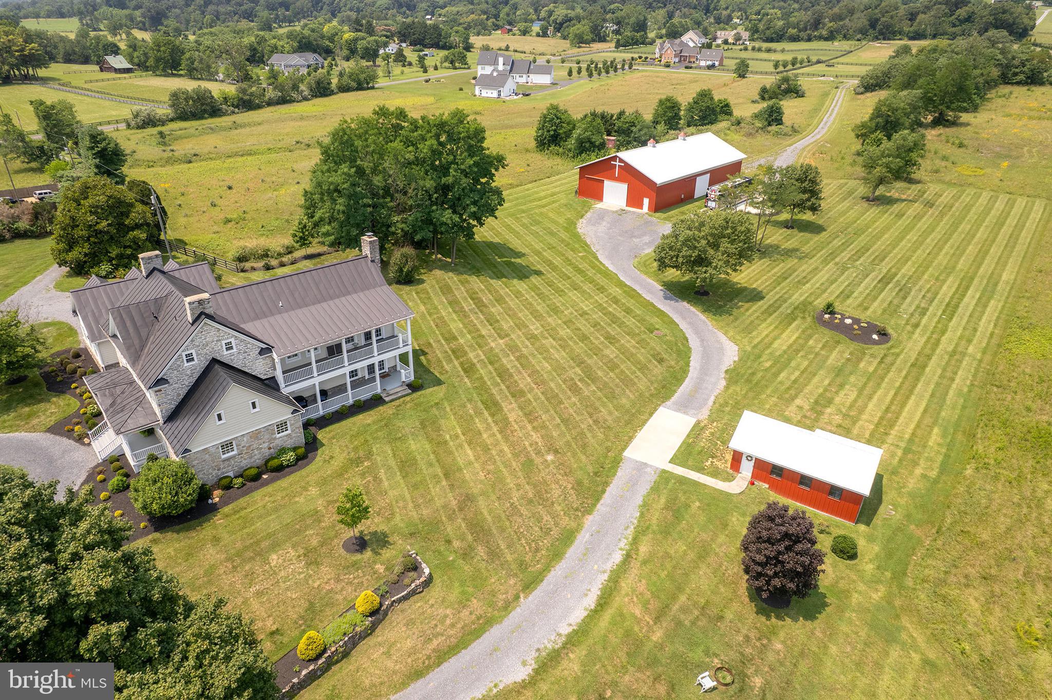 BELLEVILLE FARM - Residential