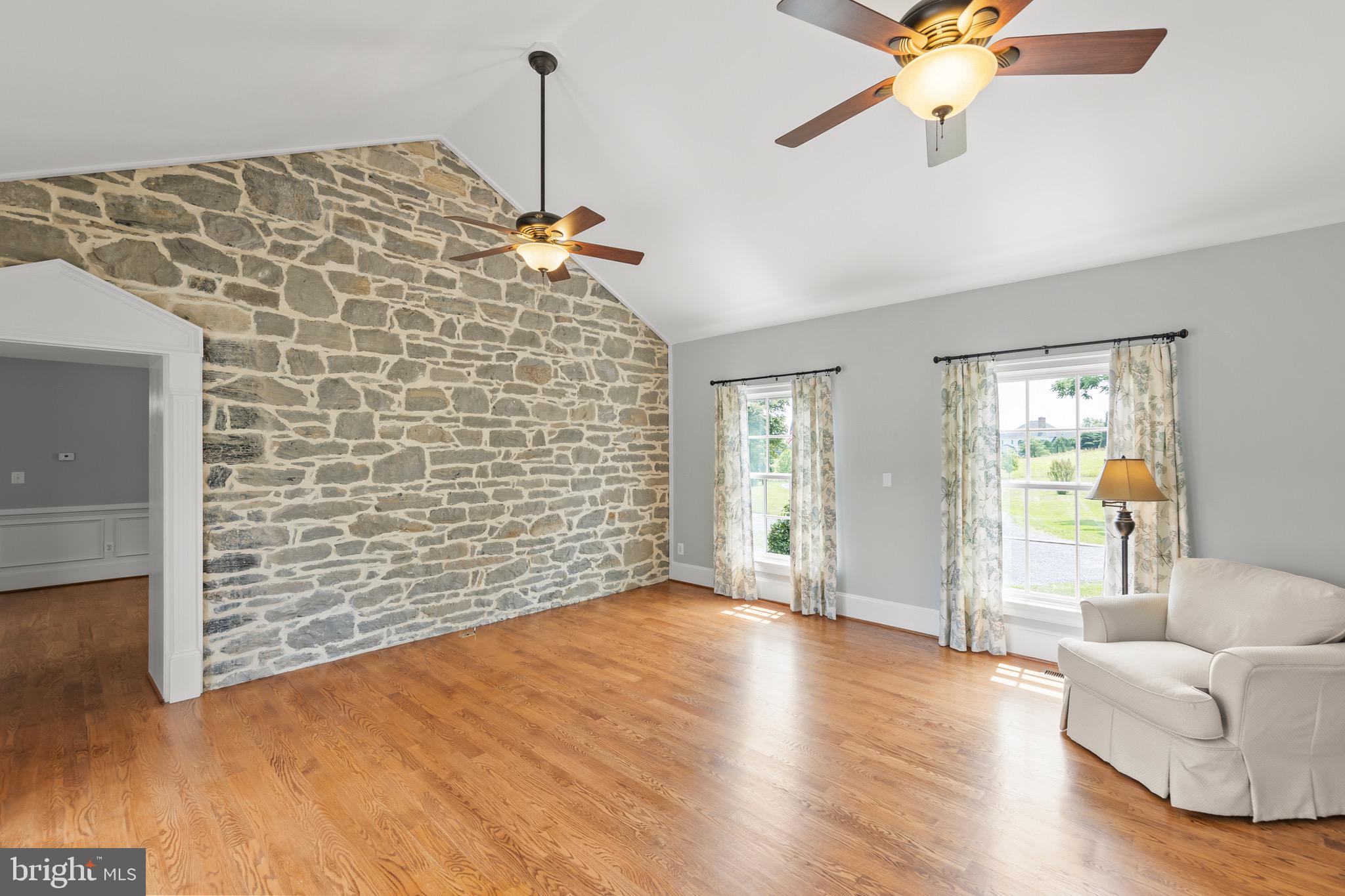 BELLEVILLE FARM - Residential