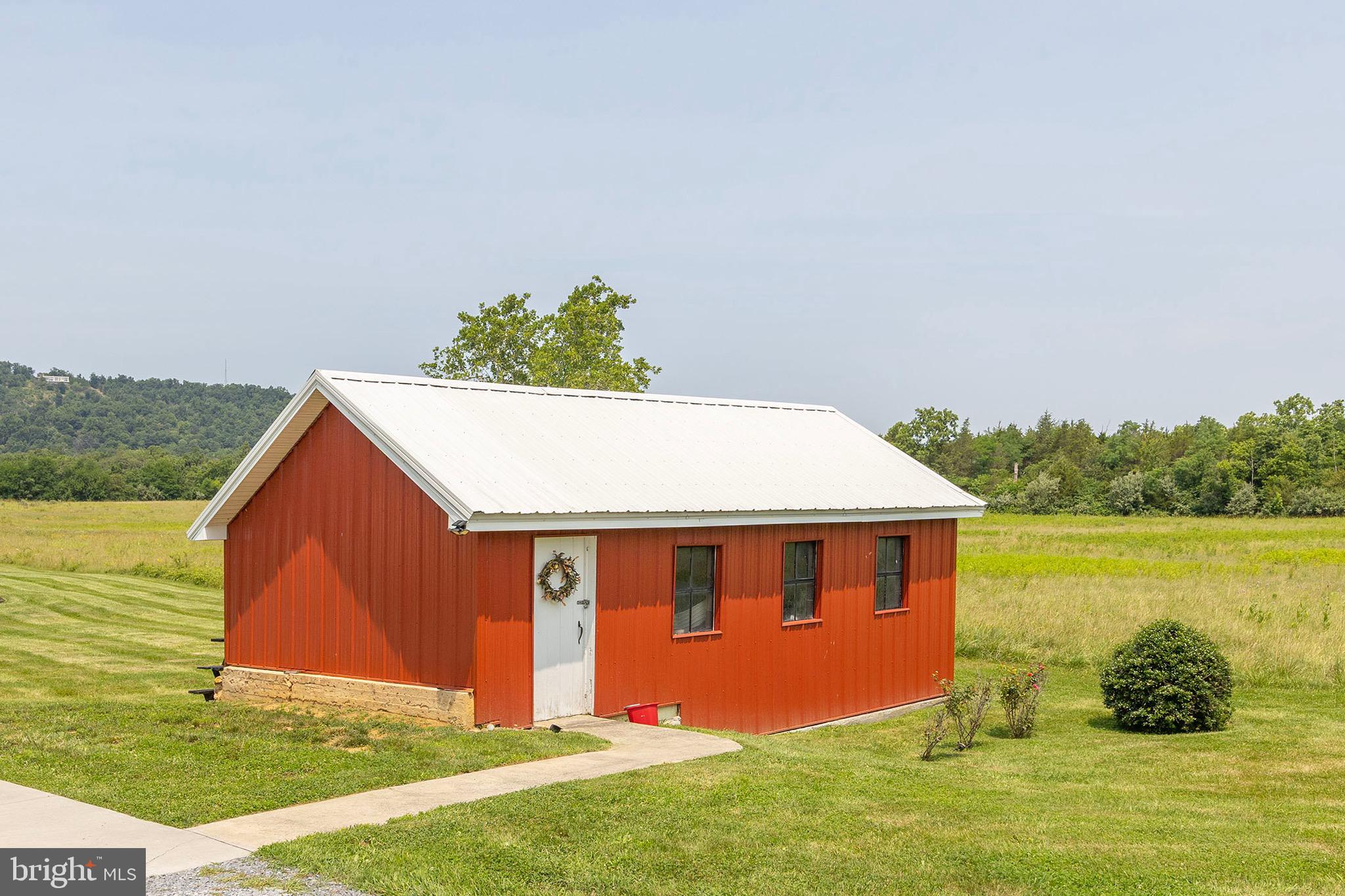 BELLEVILLE FARM - Residential