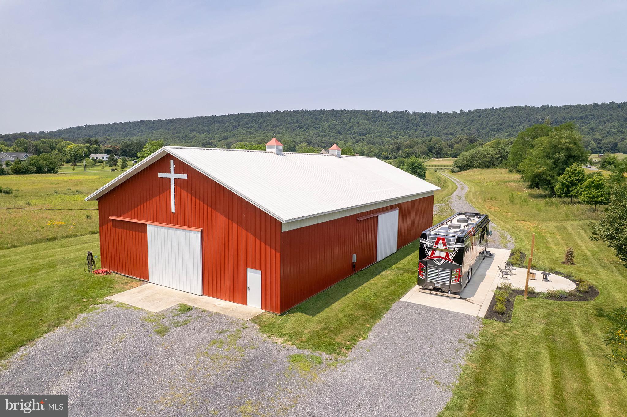 BELLEVILLE FARM - Residential