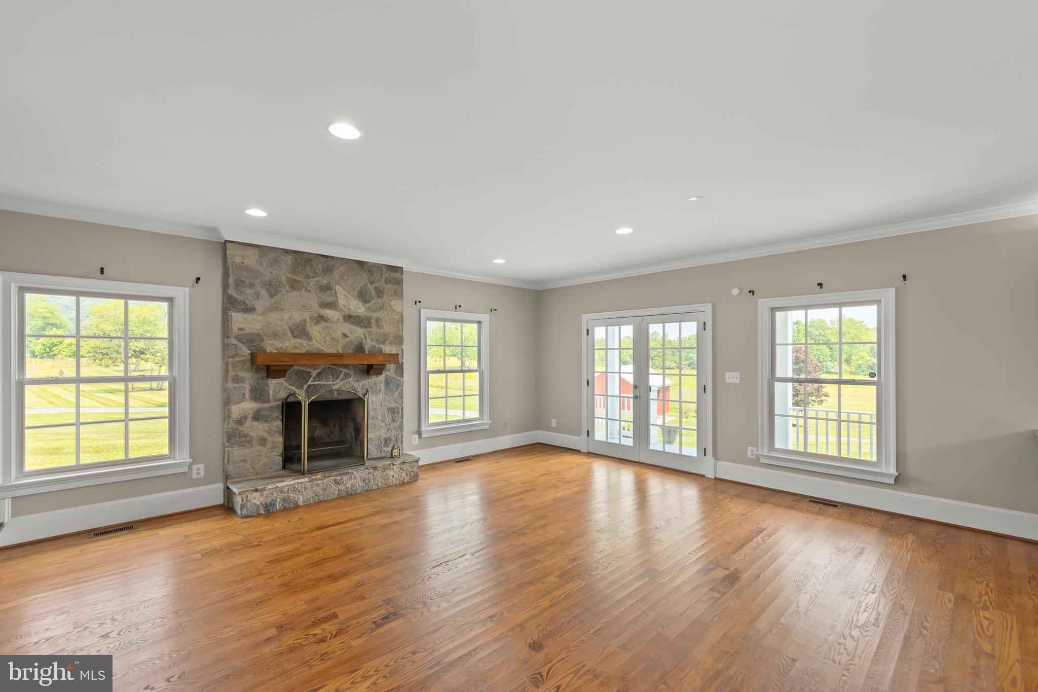 BELLEVILLE FARM - Residential