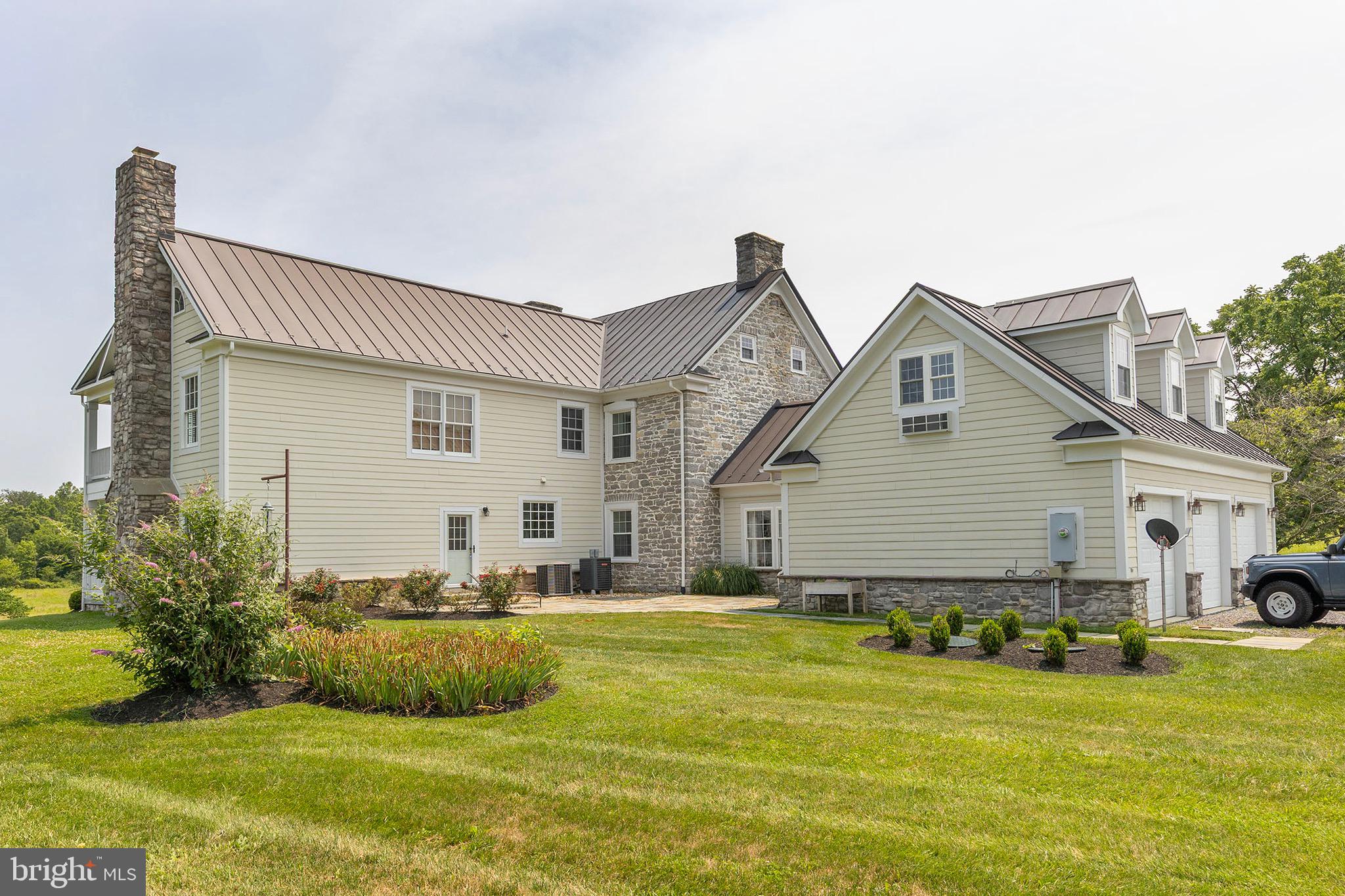 BELLEVILLE FARM - Residential