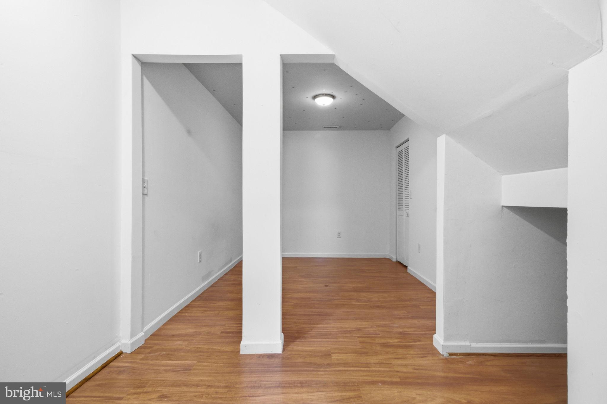 BLOOMS MILL - Residential