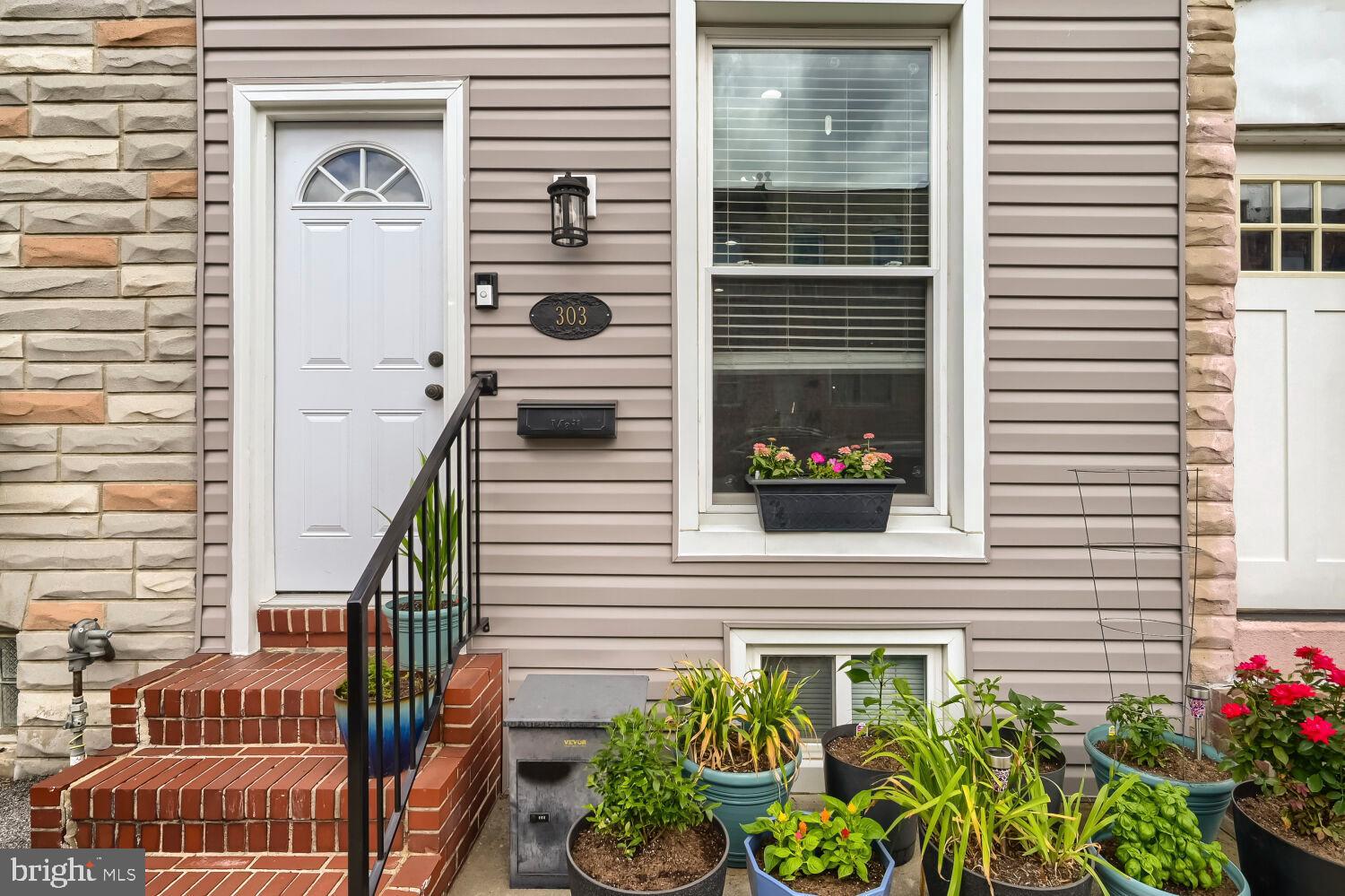 HIGHLANDTOWN - Residential