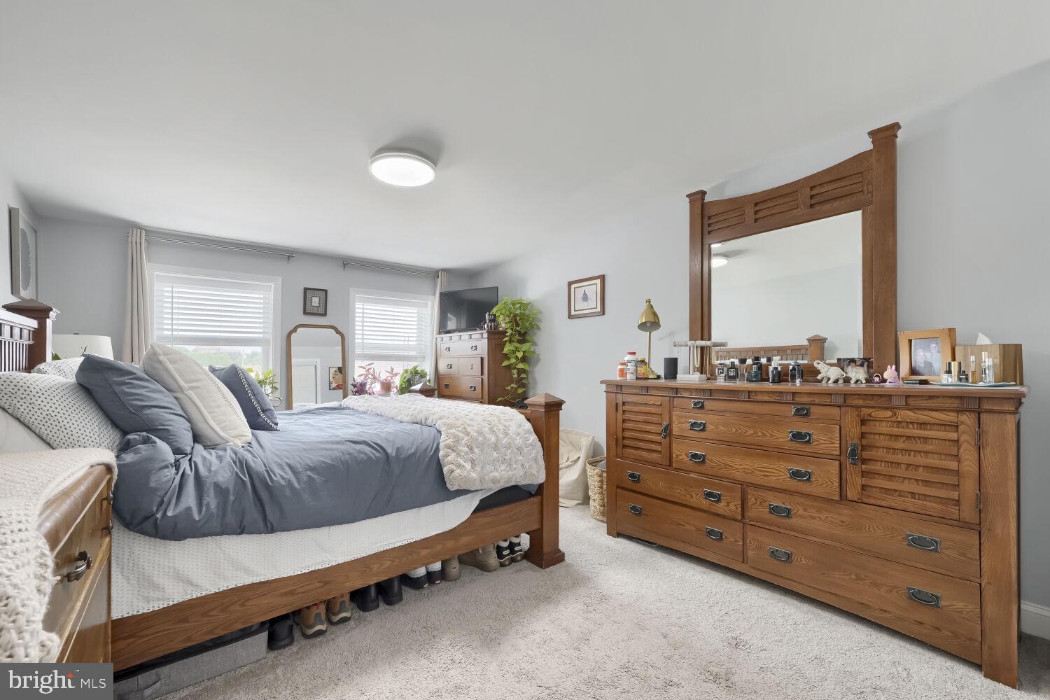 HIGHLANDTOWN - Residential