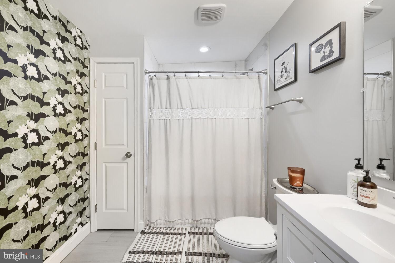 HIGHLANDTOWN - Residential