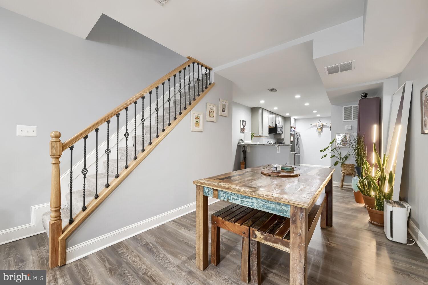 HIGHLANDTOWN - Residential