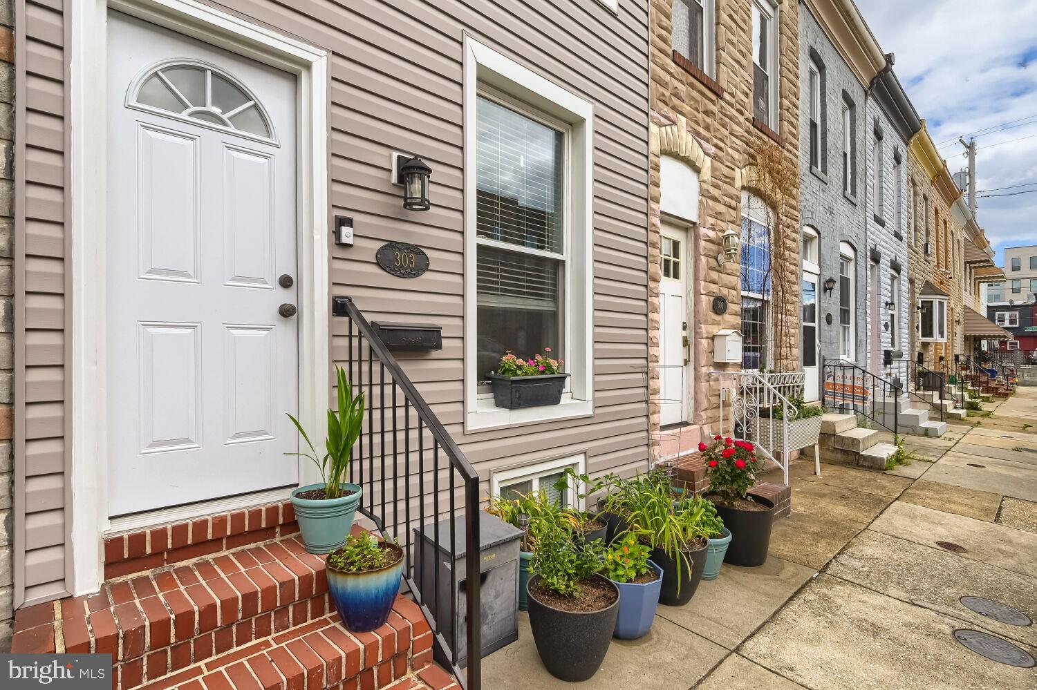 HIGHLANDTOWN - Residential