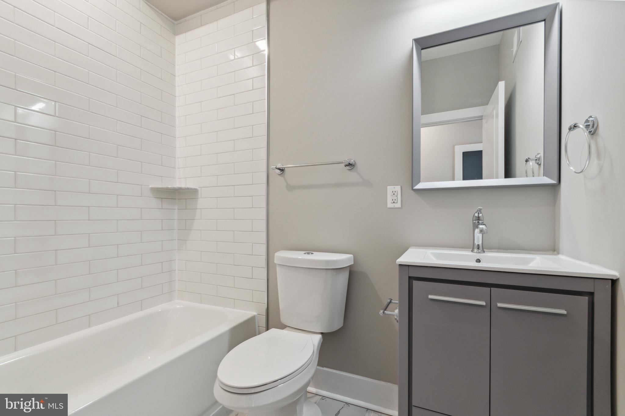 WEST KENSINGTON - Residential Lease